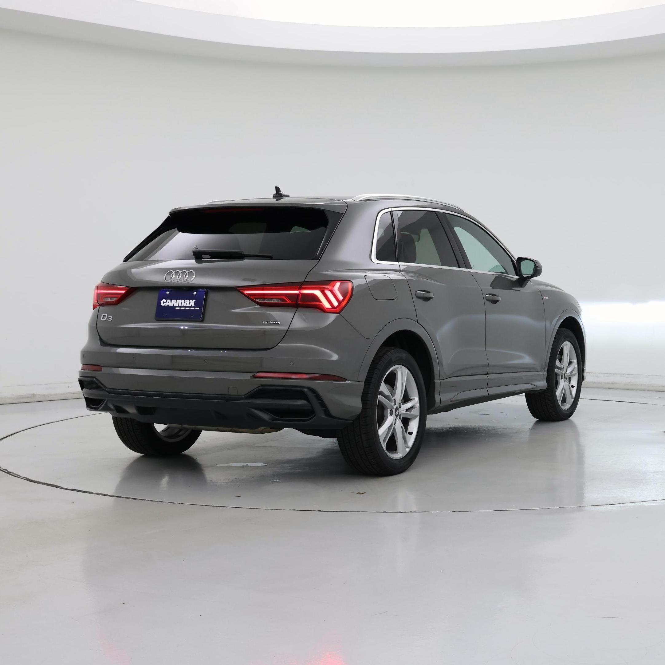 Thumbnail: 2022 Audi Q3 - 8