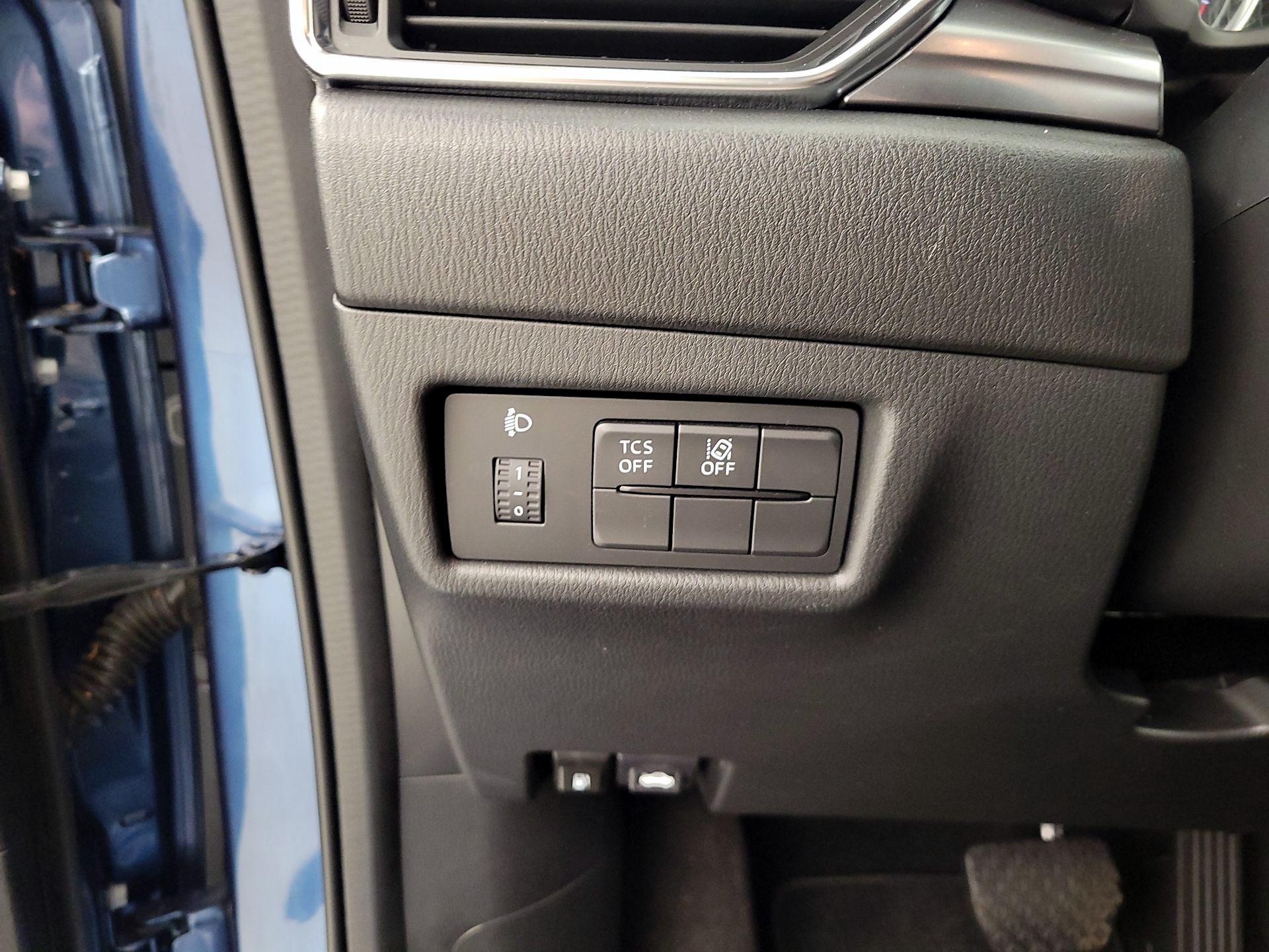 Thumbnail: 2020 Mazda CX-5 - 13