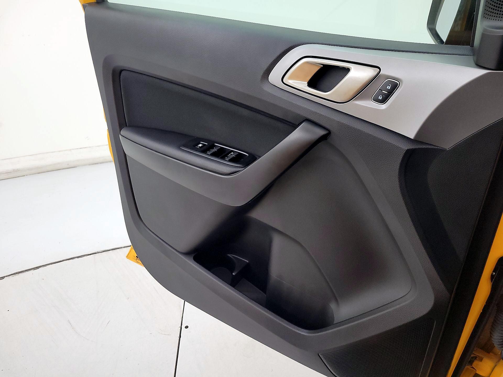 Thumbnail: 2021 Ford Ranger - 12