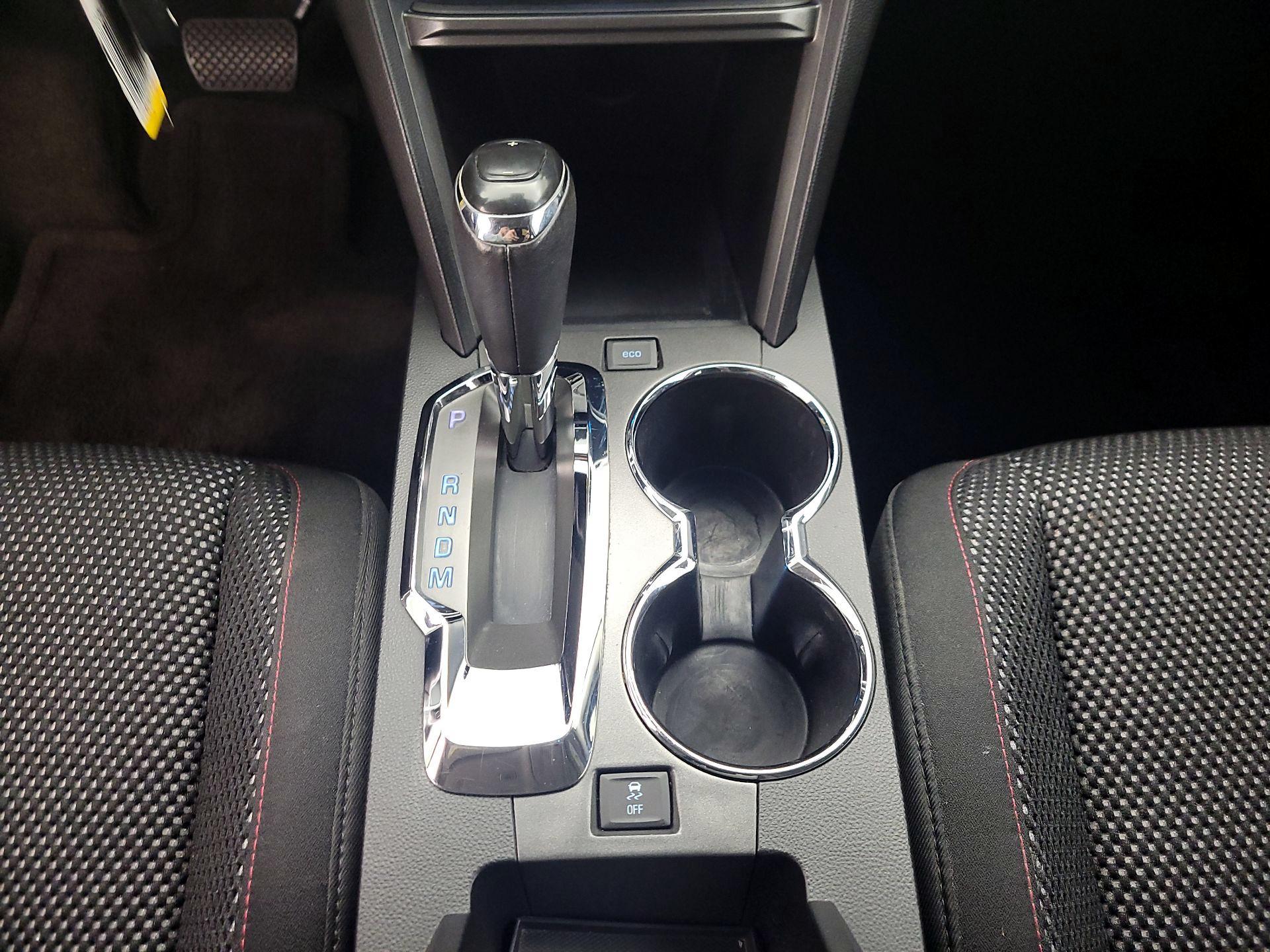 Thumbnail: 2016 Chevrolet Equinox - 16