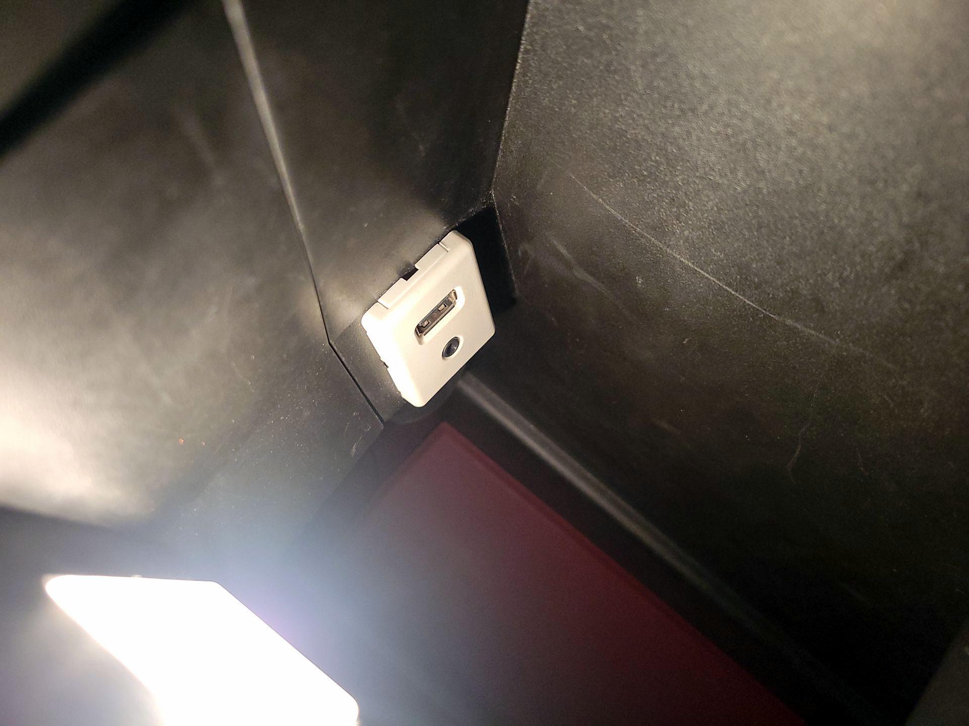 Thumbnail: 2016 Chevrolet Equinox - 17