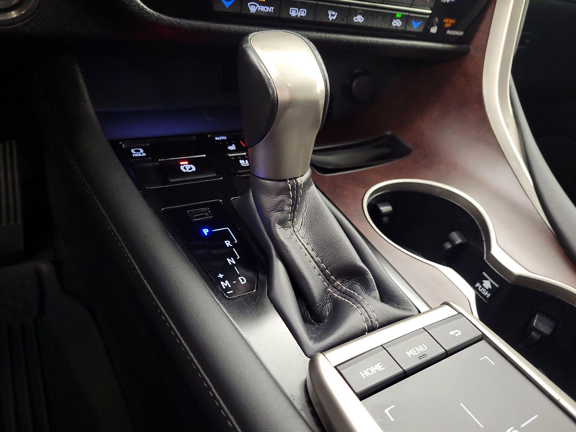 Thumbnail: 2020 Lexus RX - 17