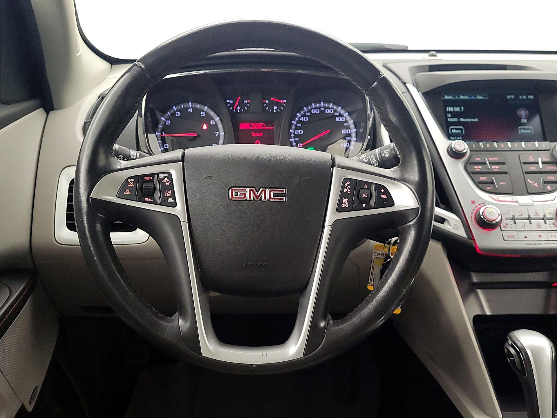 Thumbnail: 2015 GMC Terrain - 10