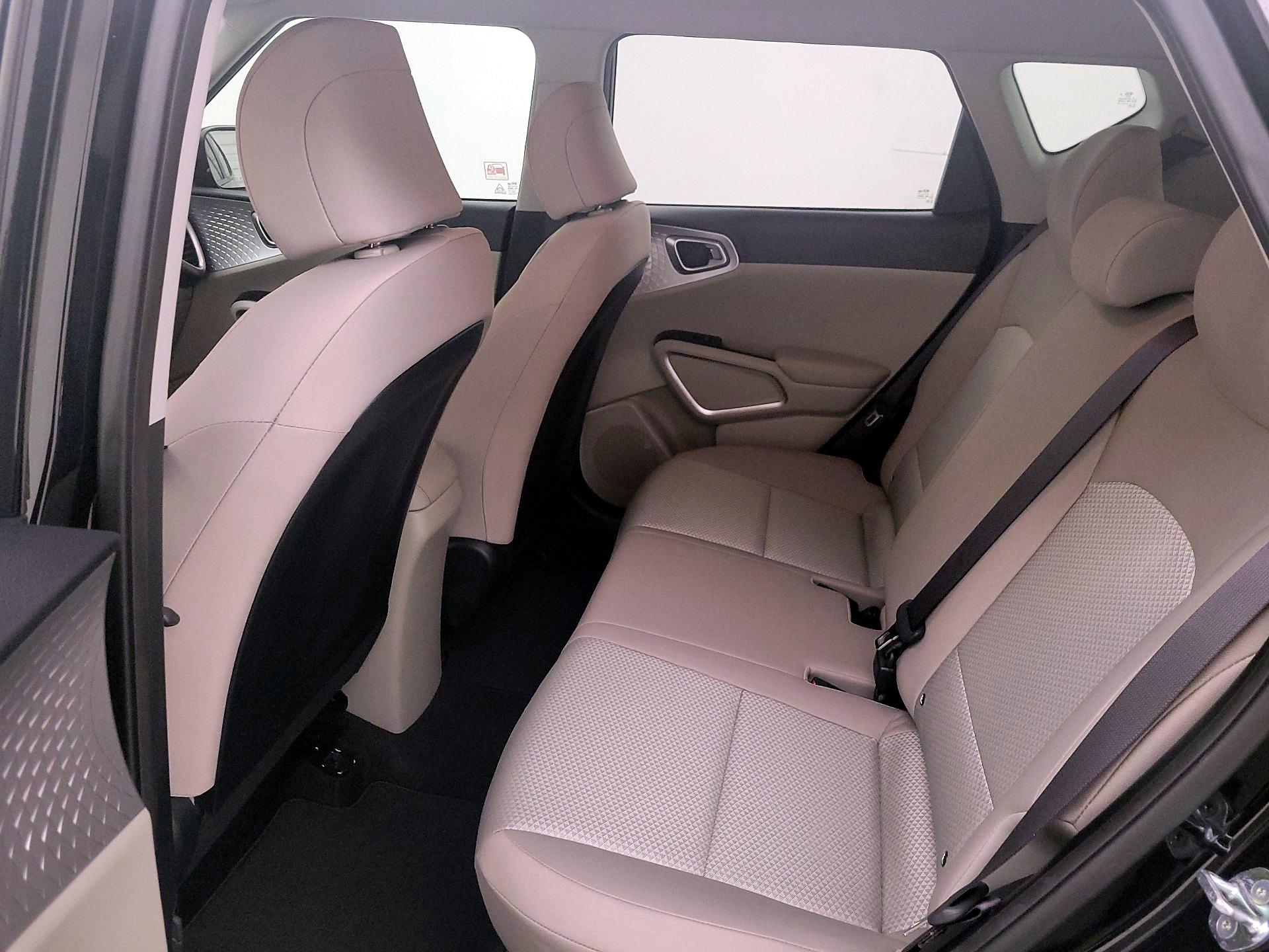 Thumbnail: 2021 Kia Soul - 19