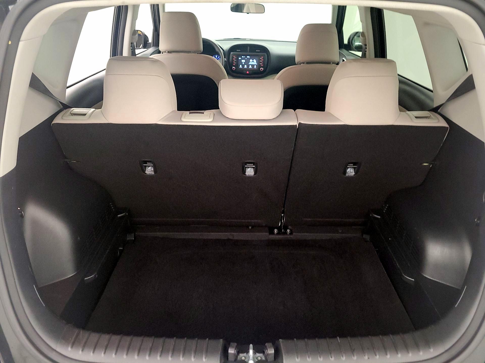 Thumbnail: 2021 Kia Soul - 20