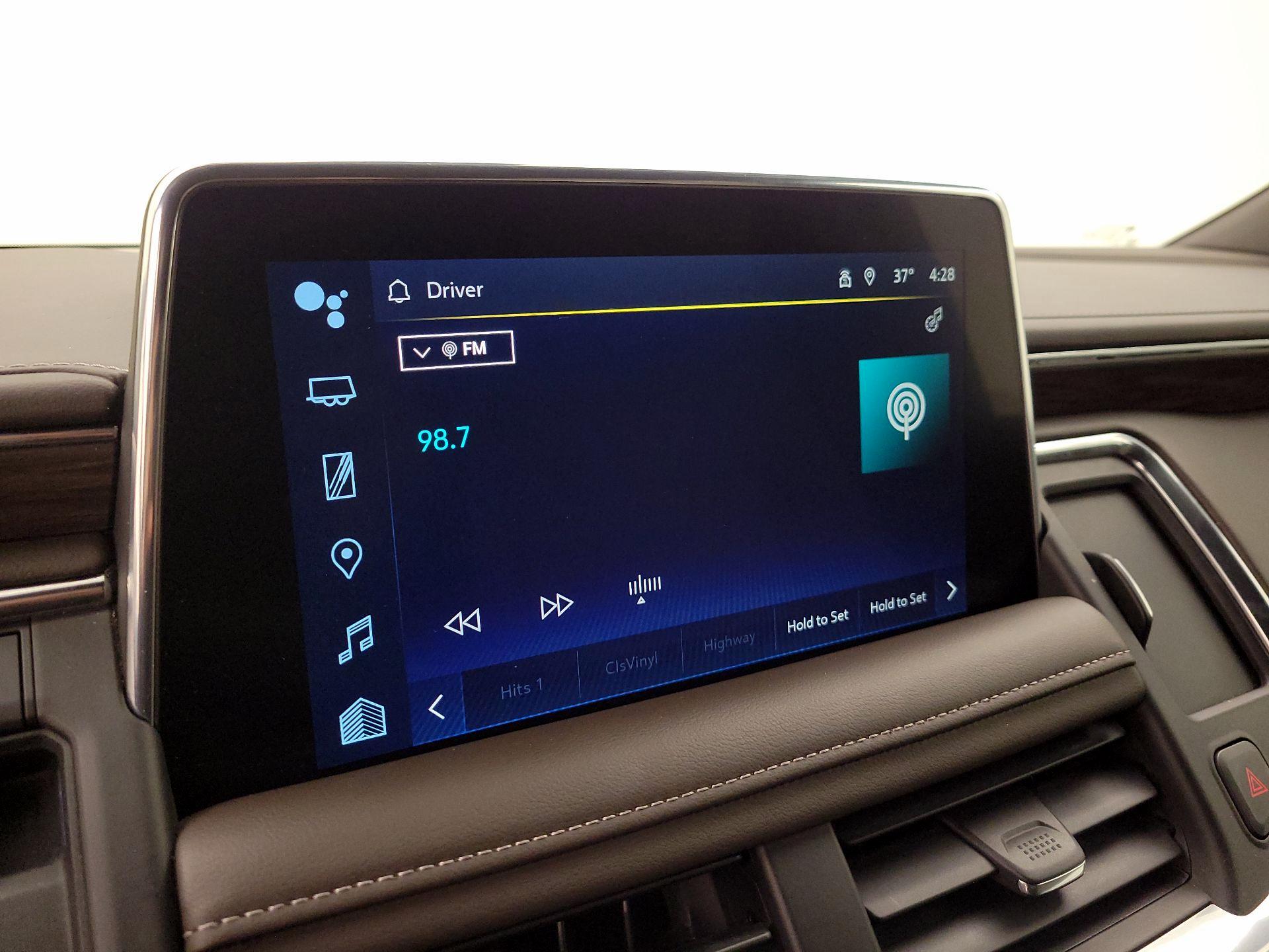 Thumbnail: 2022 Chevrolet Suburban - 16