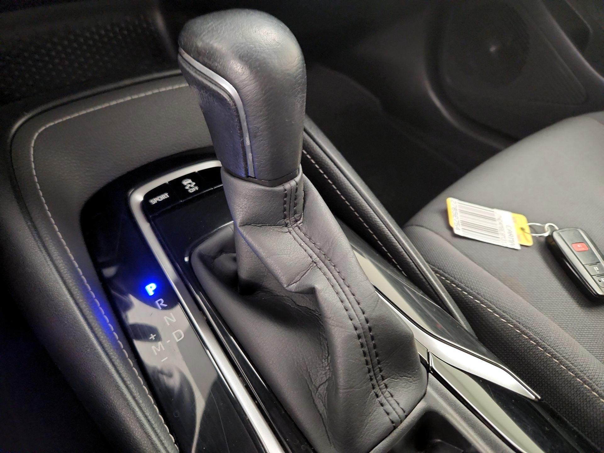 Thumbnail: 2021 Toyota Corolla - 15