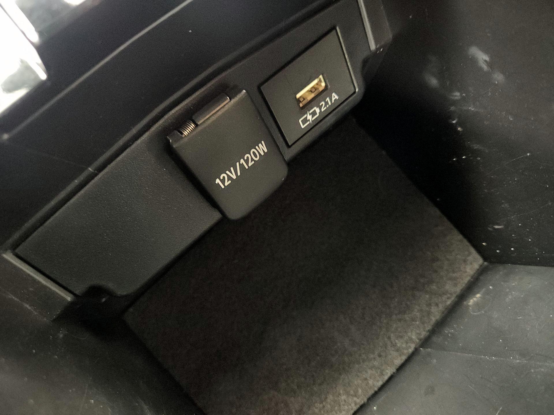 Thumbnail: 2021 Toyota Corolla - 16