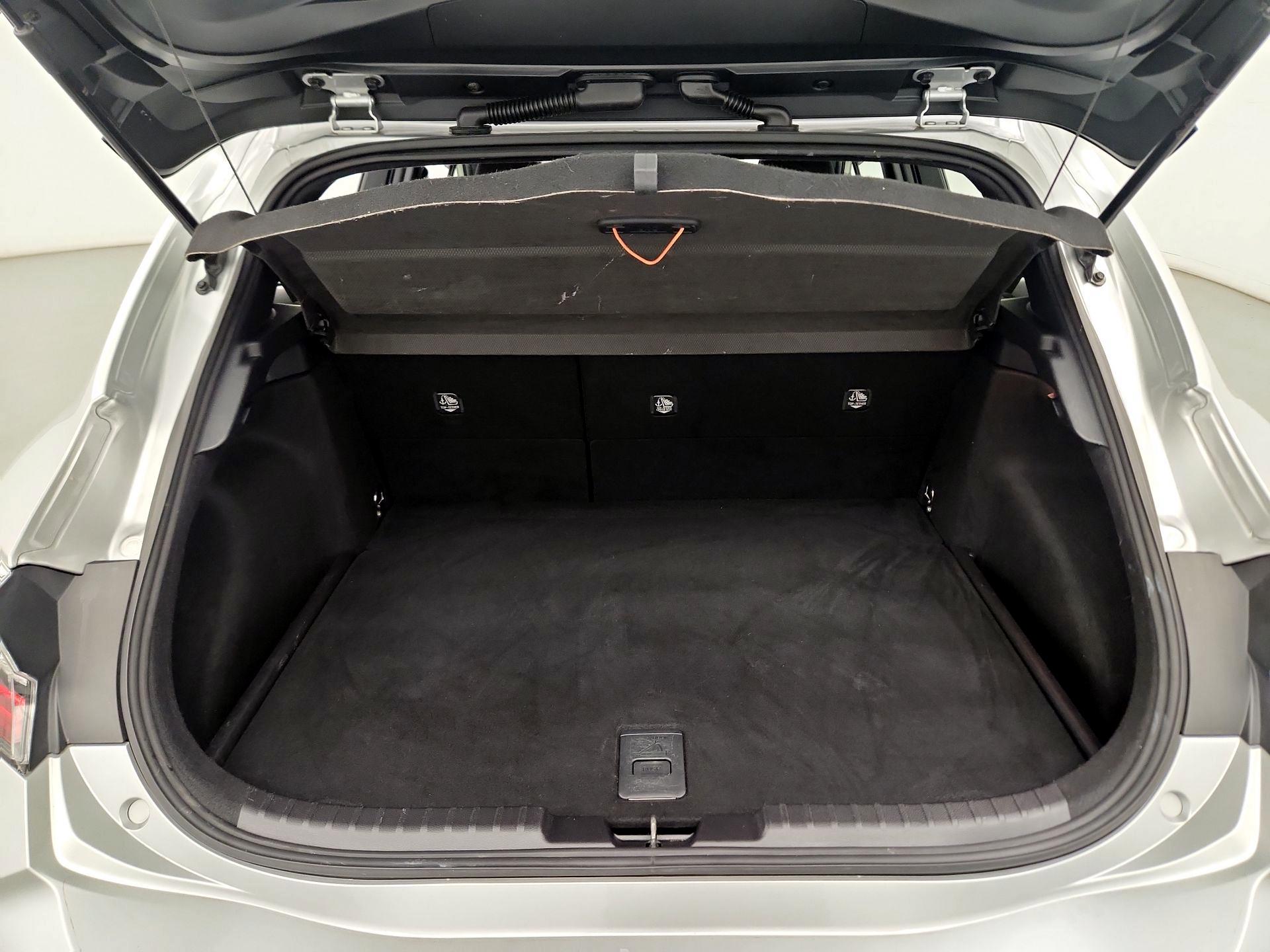 Thumbnail: 2021 Toyota Corolla - 18