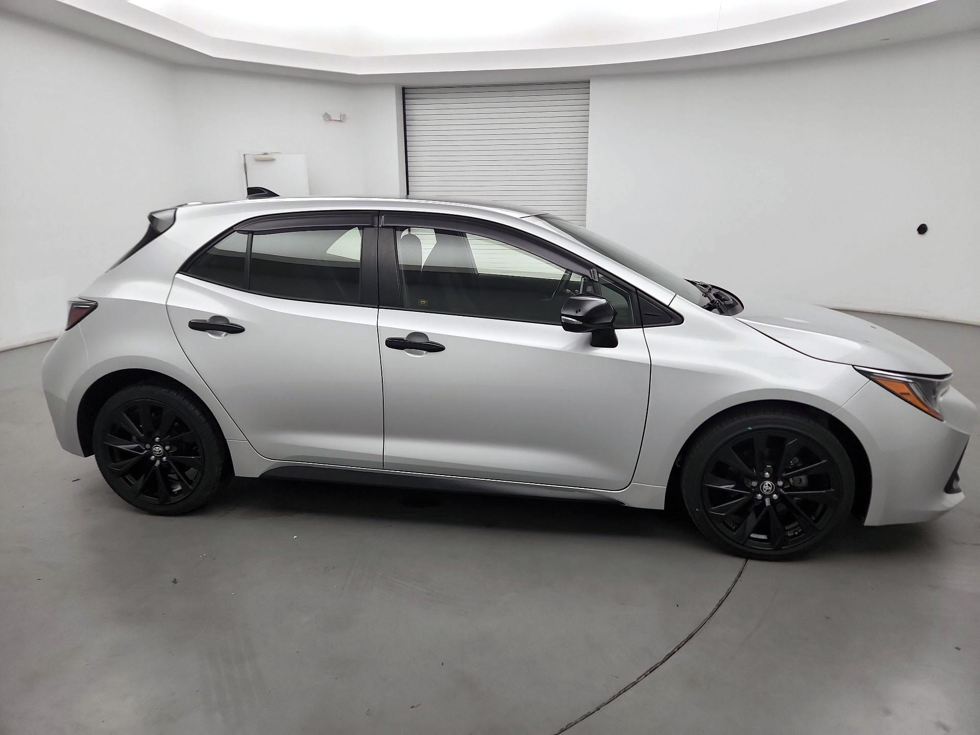 Thumbnail: 2021 Toyota Corolla - 4