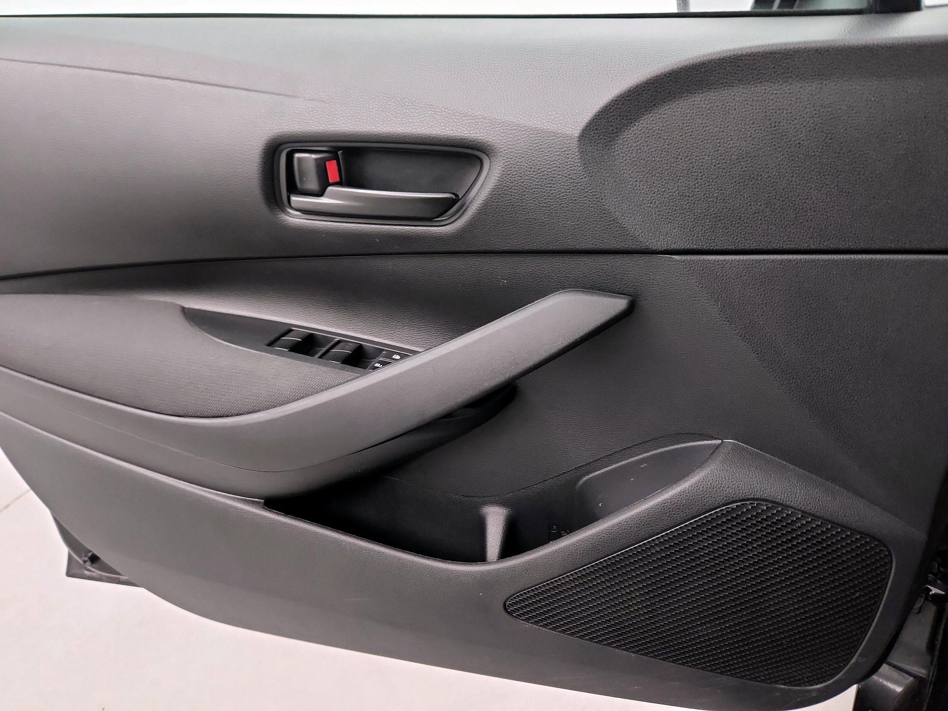 Thumbnail: 2023 Toyota Corolla - 10