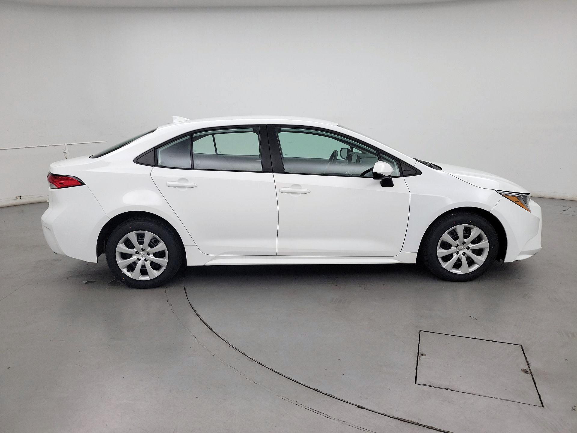 Thumbnail: 2024 Toyota Corolla - 4