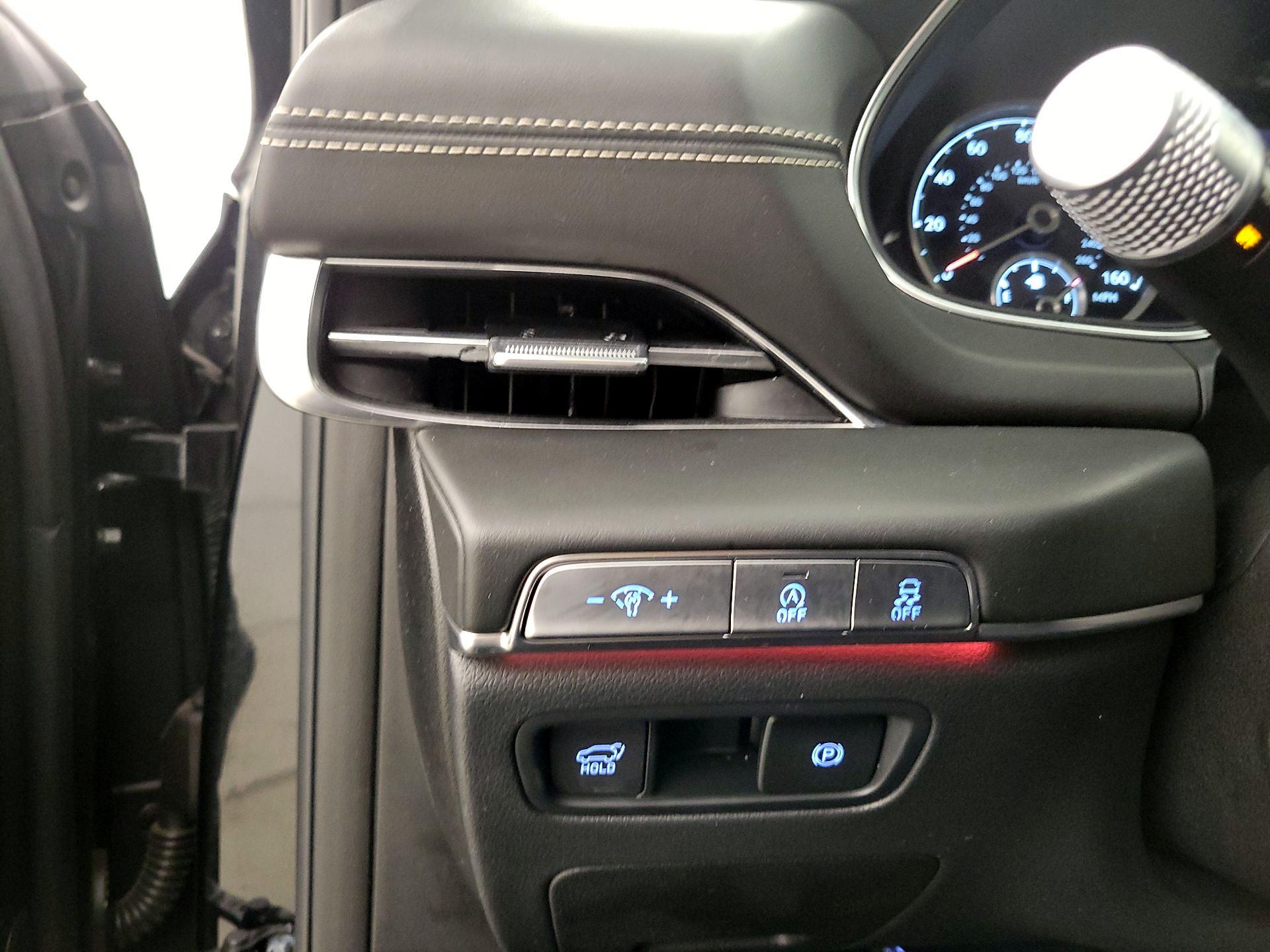 Thumbnail: 2024 Genesis GV80 - 13