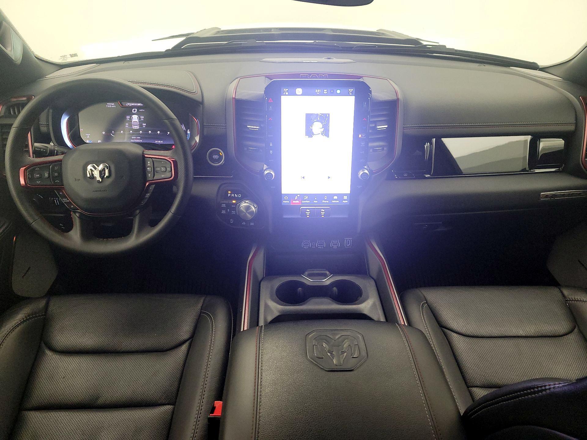 Thumbnail: 2025 RAM 1500 - 9