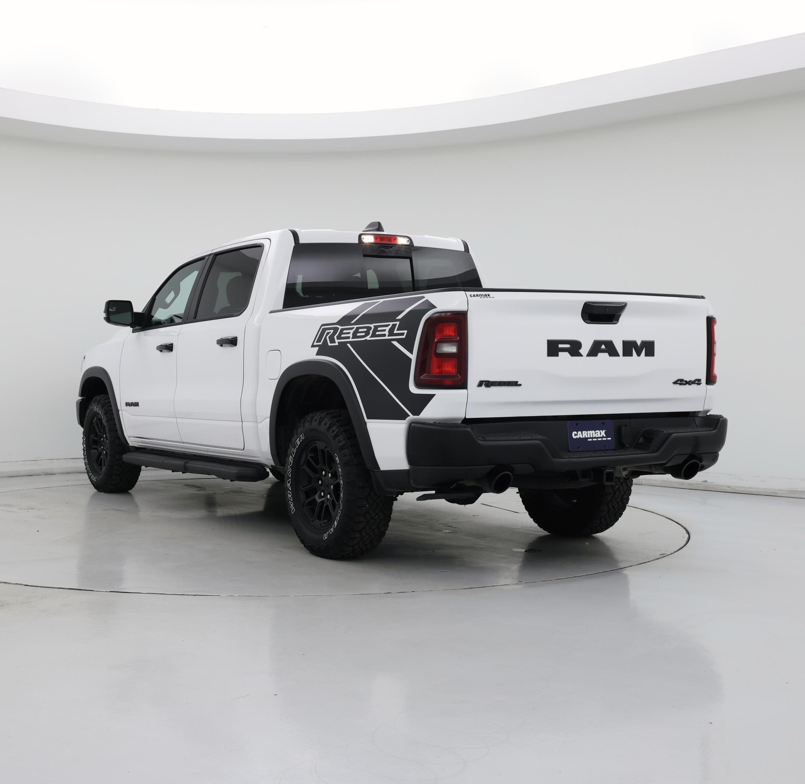 Thumbnail: 2025 RAM 1500 - 2