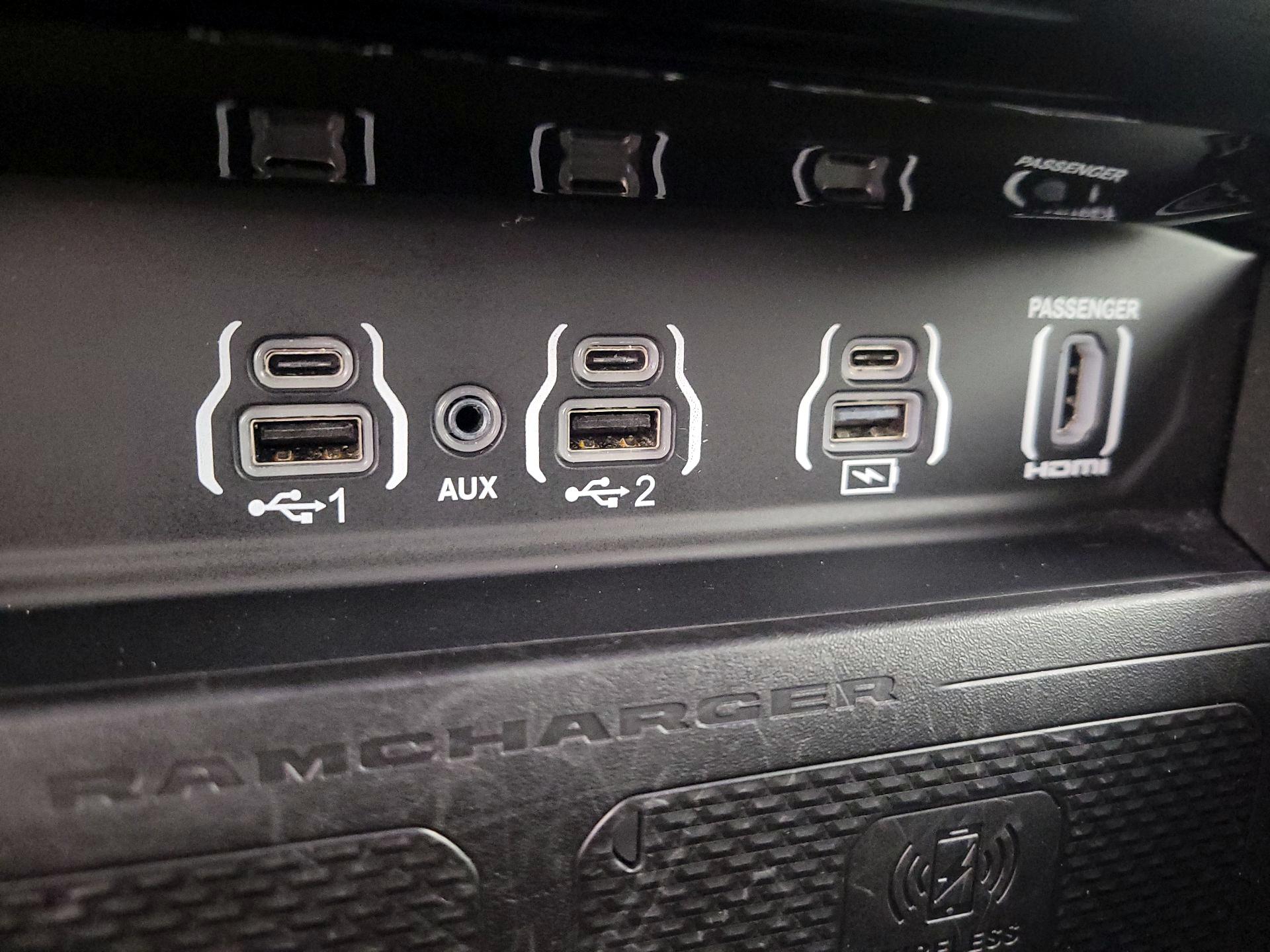 Thumbnail: 2025 RAM 1500 - 19