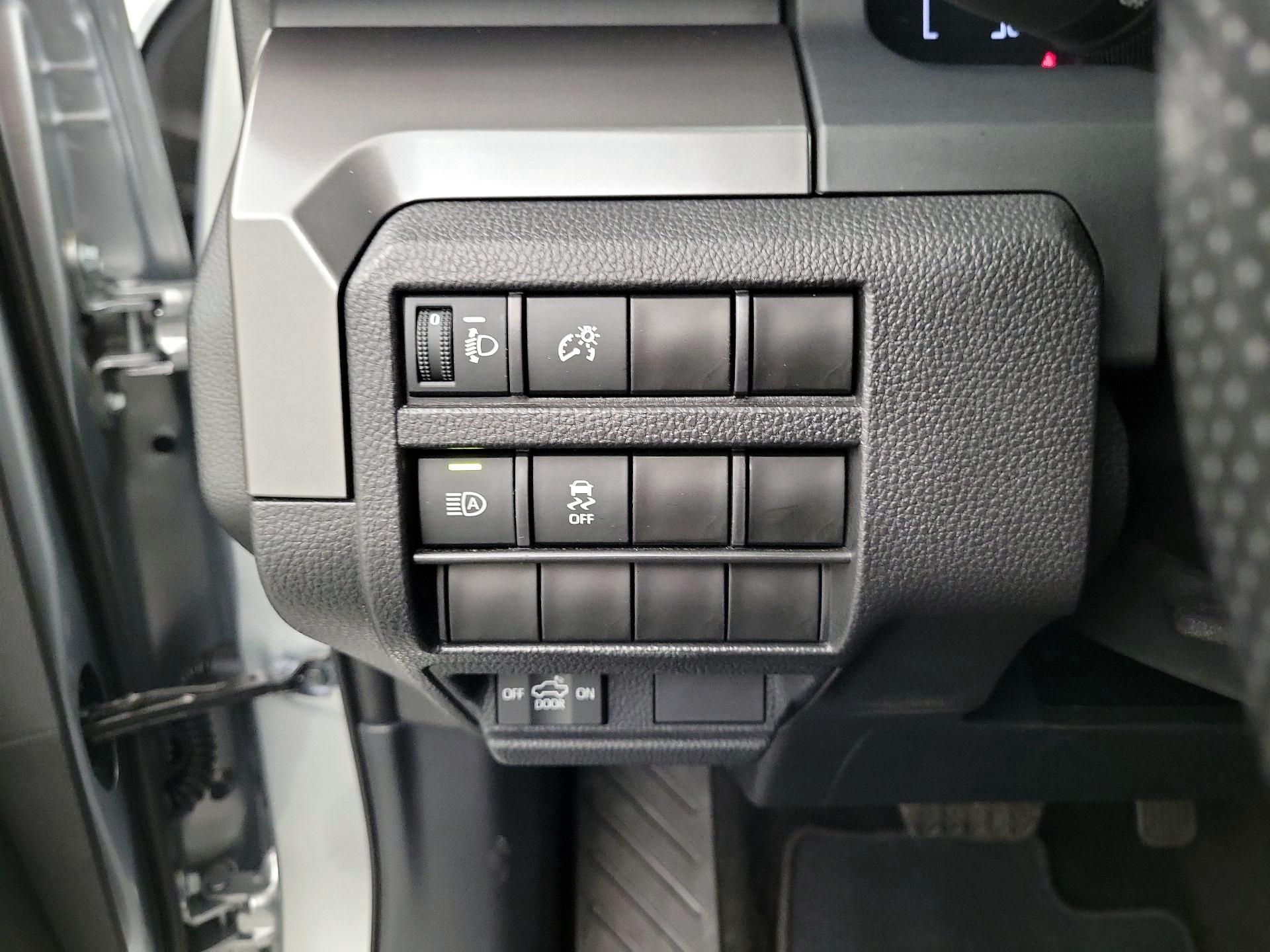 Thumbnail: 2024 Toyota Tacoma - 11