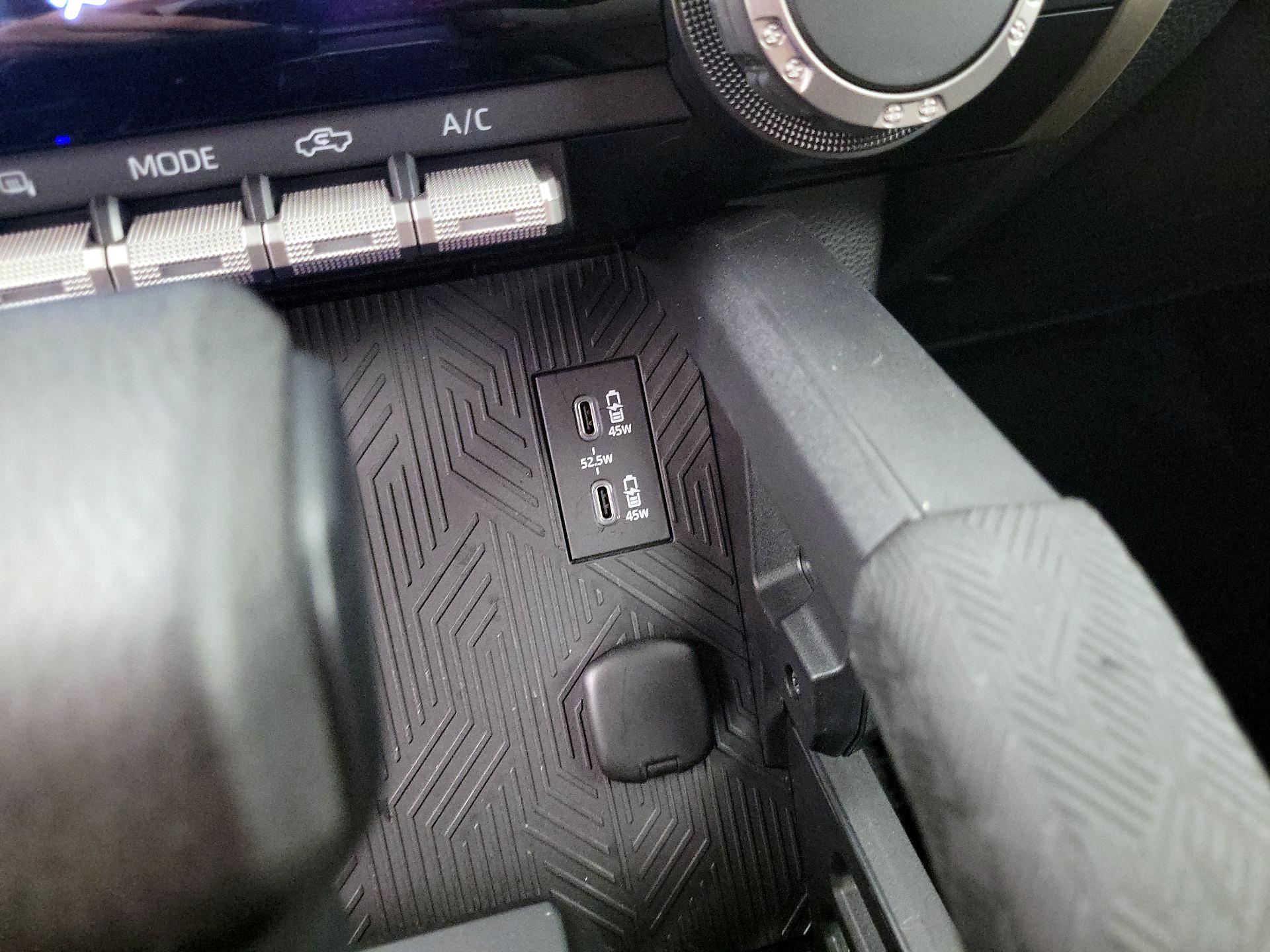 Thumbnail: 2024 Toyota Tacoma - 16