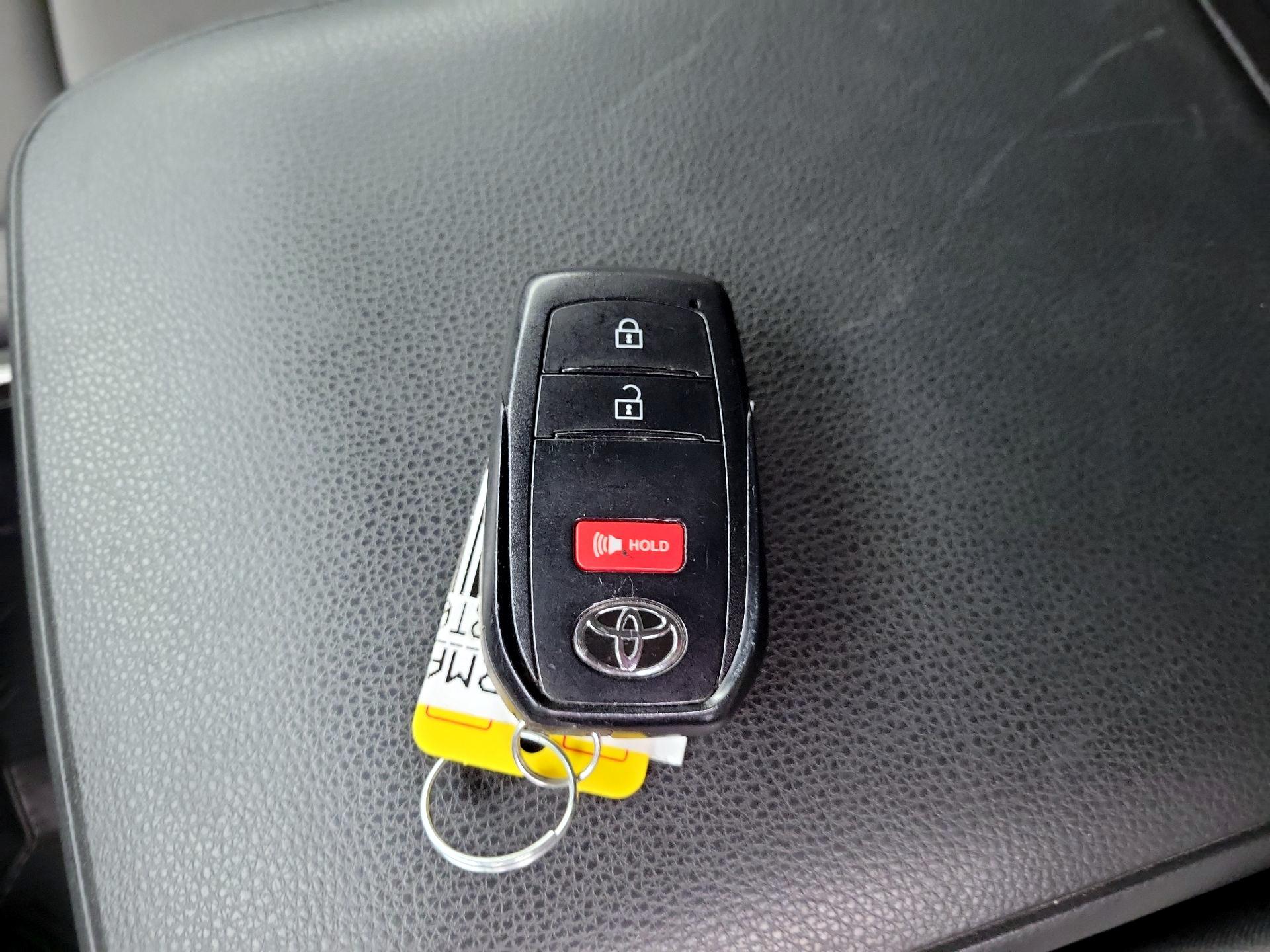 Thumbnail: 2024 Toyota Tacoma - 20