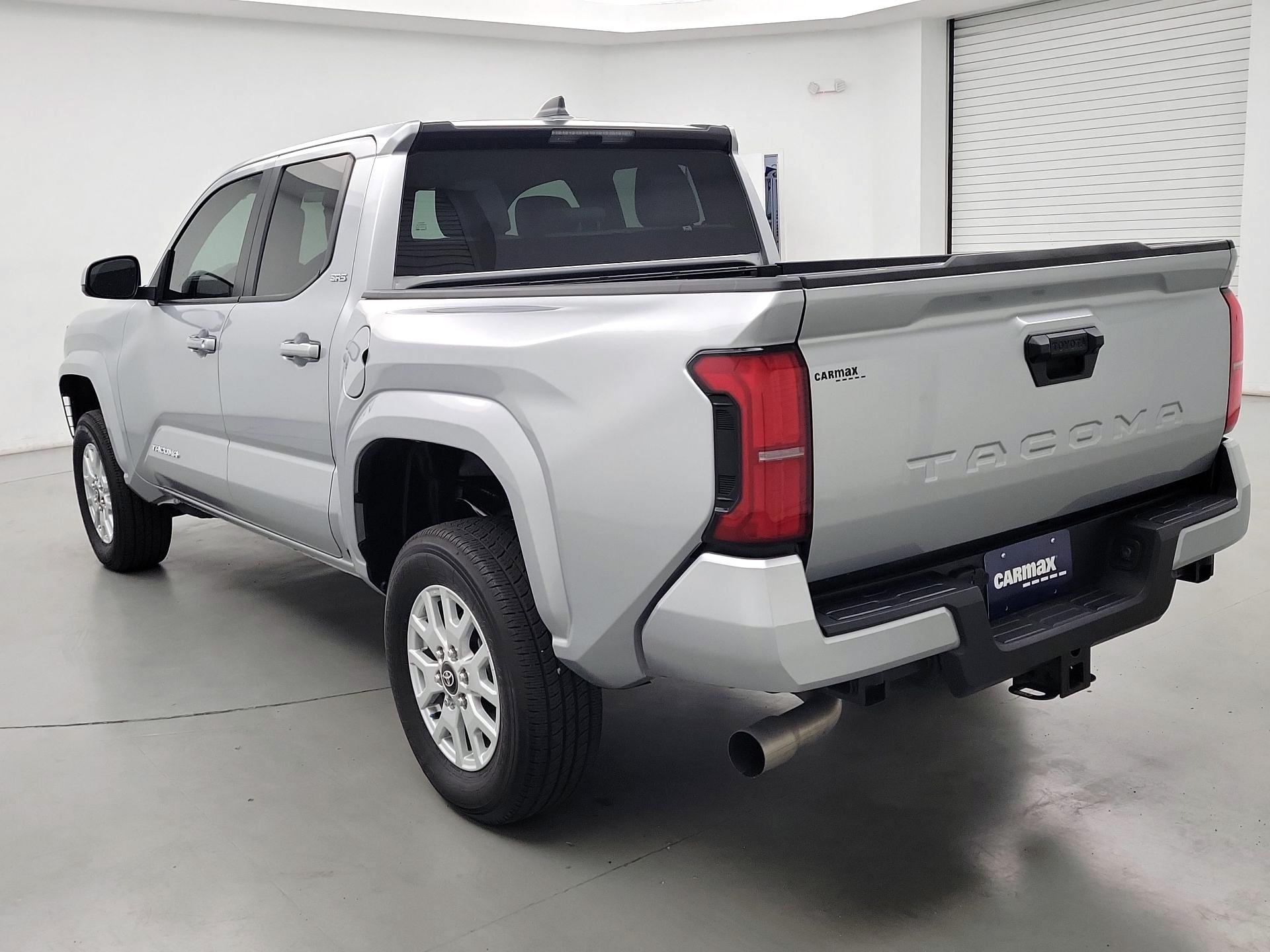 Thumbnail: 2024 Toyota Tacoma - 7