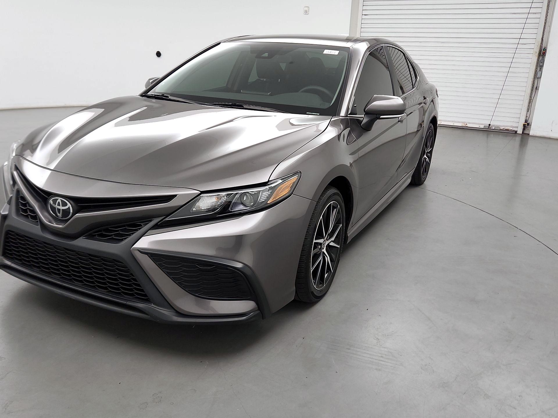 Thumbnail: 2024 Toyota Camry - 3