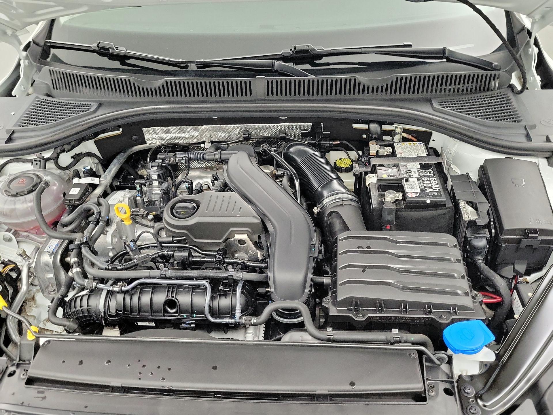 Thumbnail: 2024 Volkswagen Jetta - 19