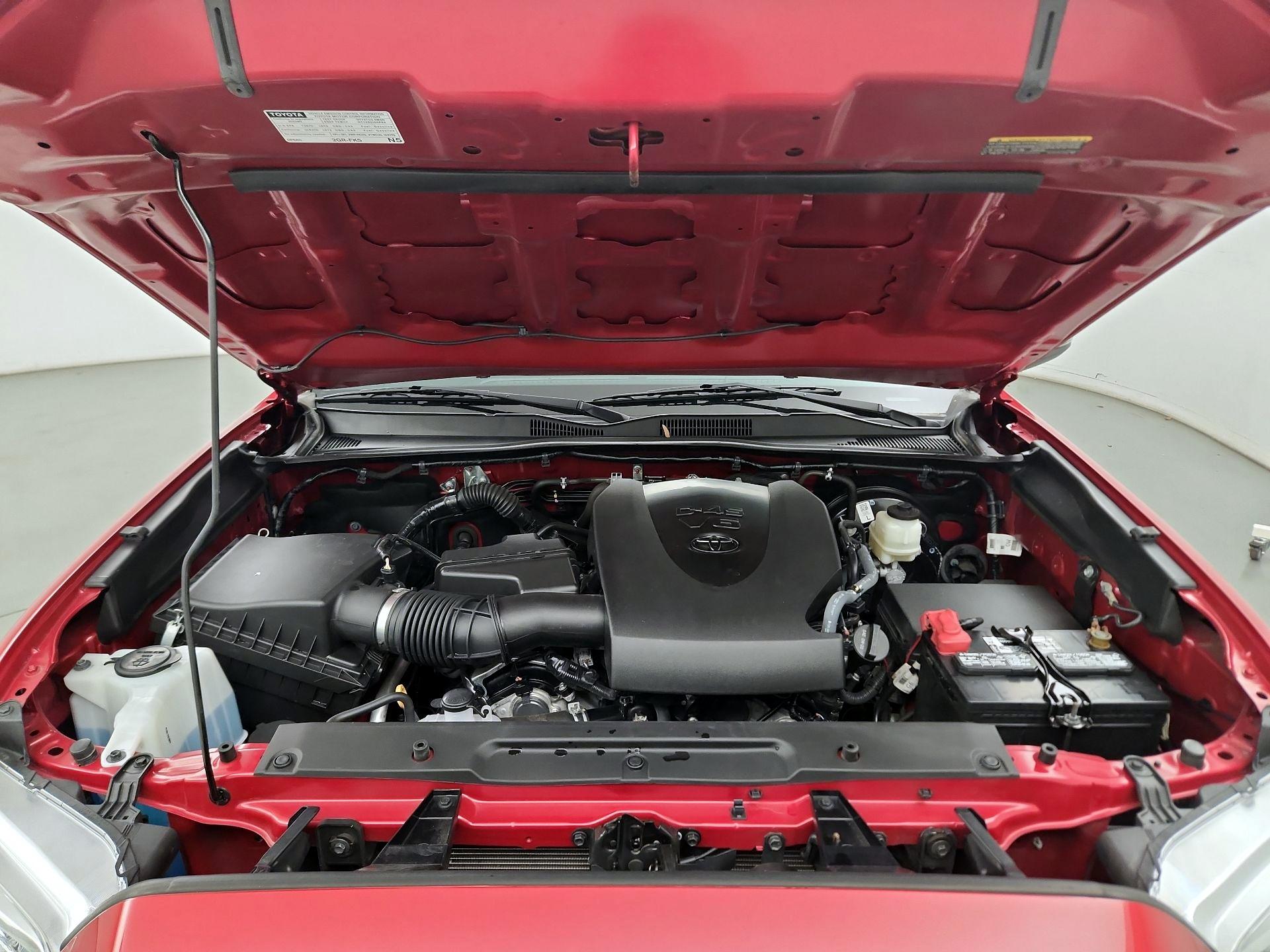 Thumbnail: 2022 Toyota Tacoma - 19