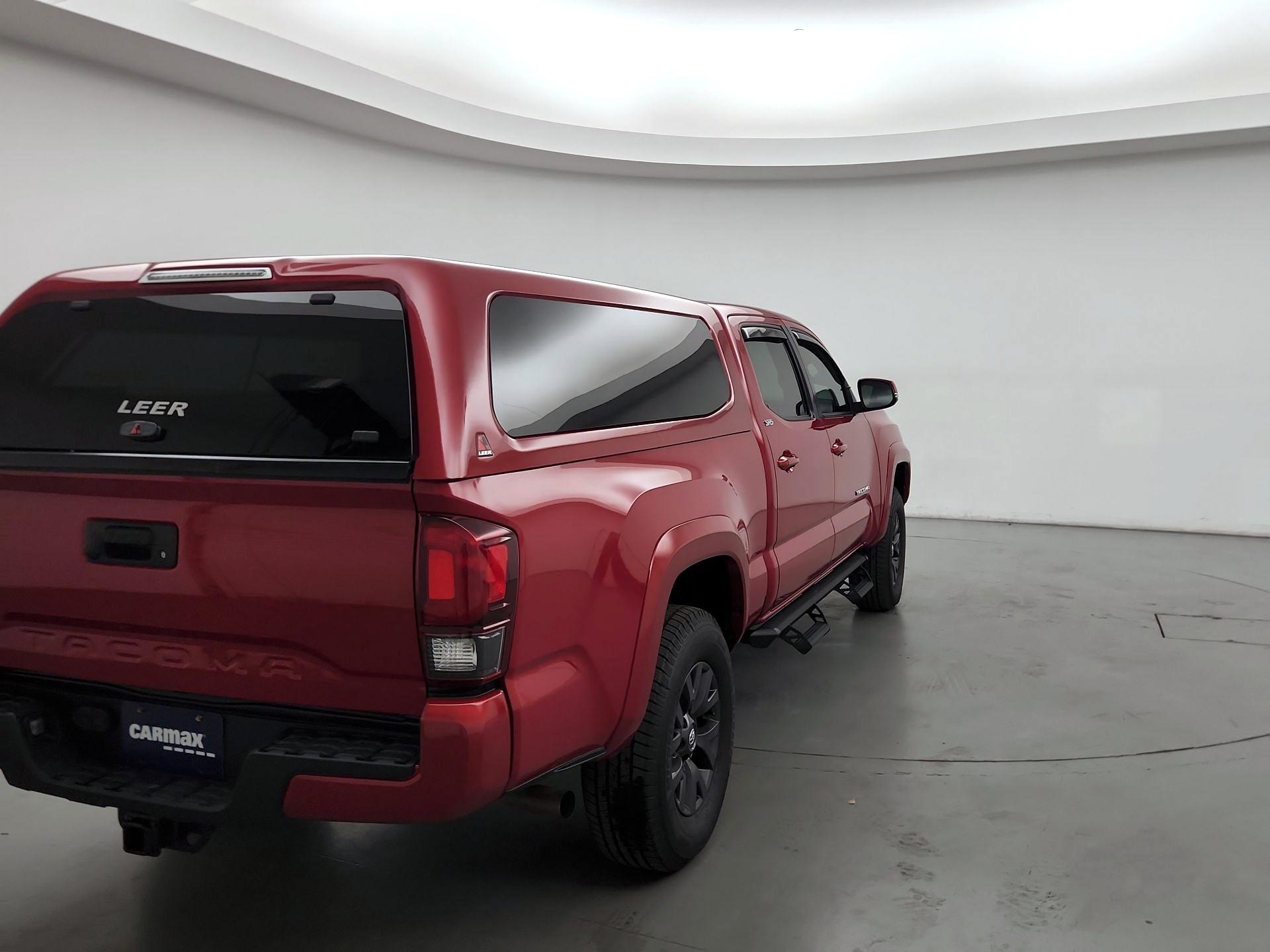 Thumbnail: 2022 Toyota Tacoma - 5