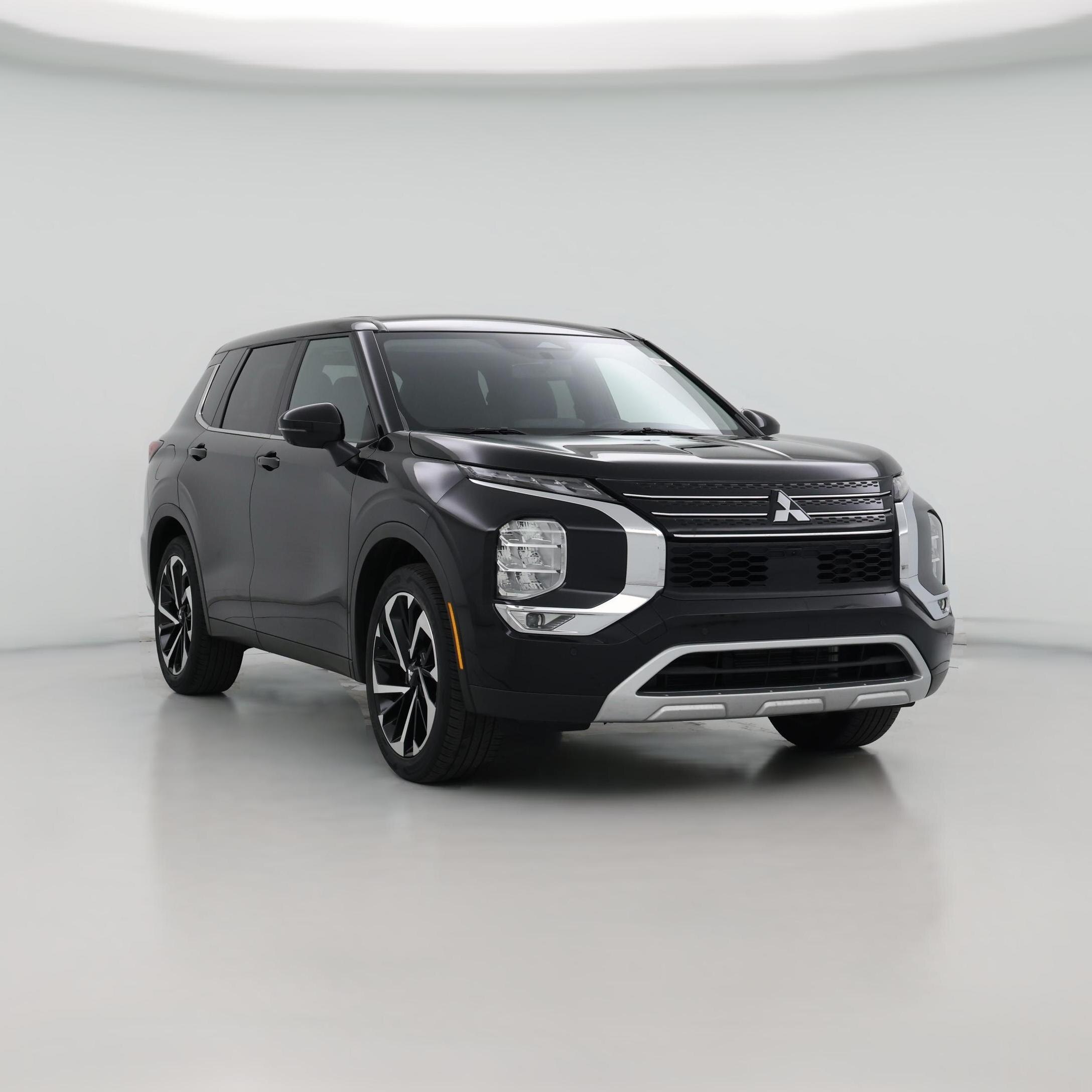 Thumbnail: 2024 Mitsubishi Outlander - 1