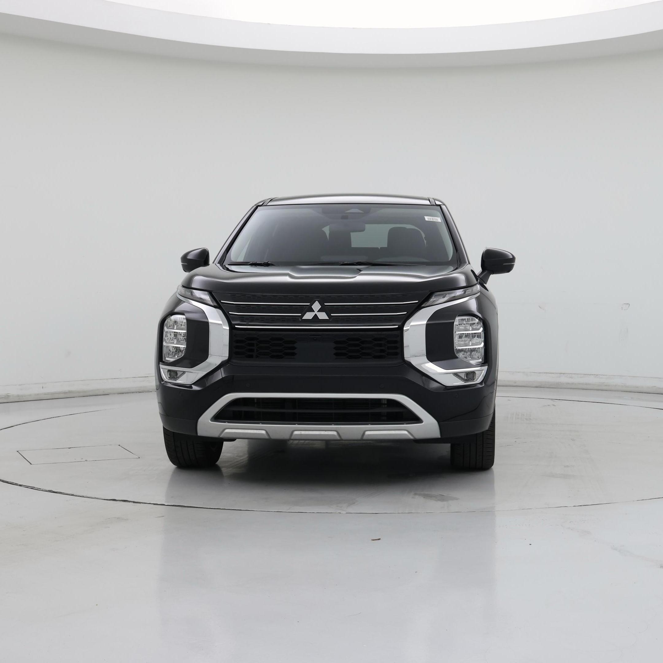 Thumbnail: 2024 Mitsubishi Outlander - 5