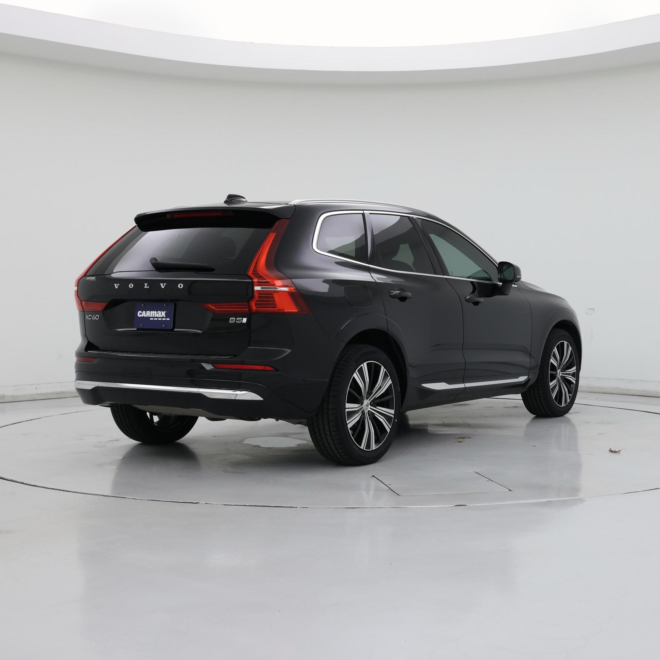 Thumbnail: 2023 Volvo XC60 - 8