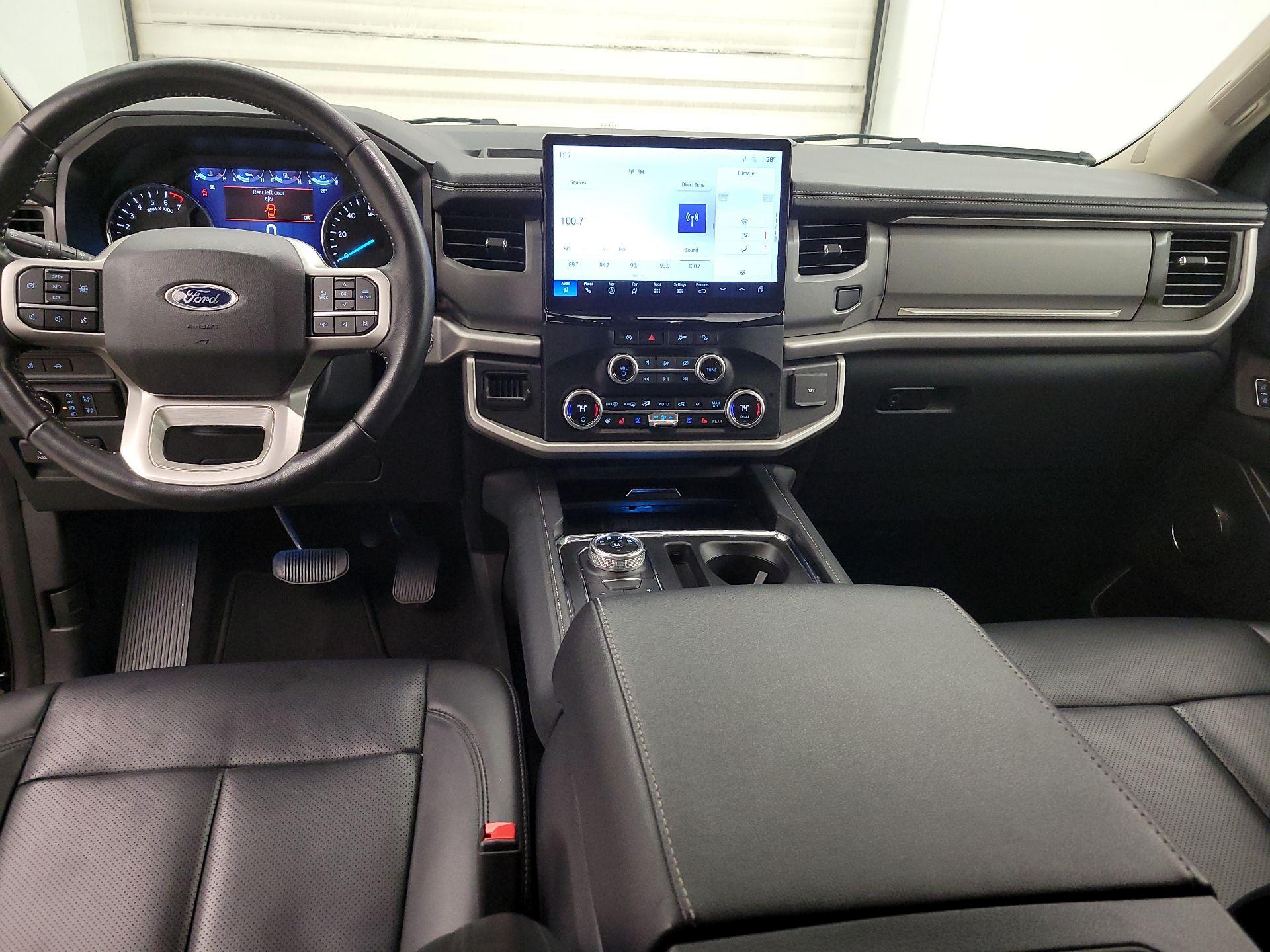 Thumbnail: 2024 Ford Expedition - 9