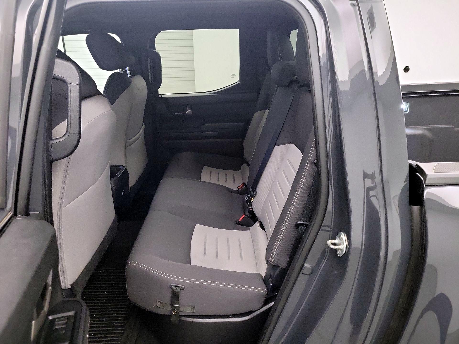 Thumbnail: 2024 Toyota Tacoma - 17