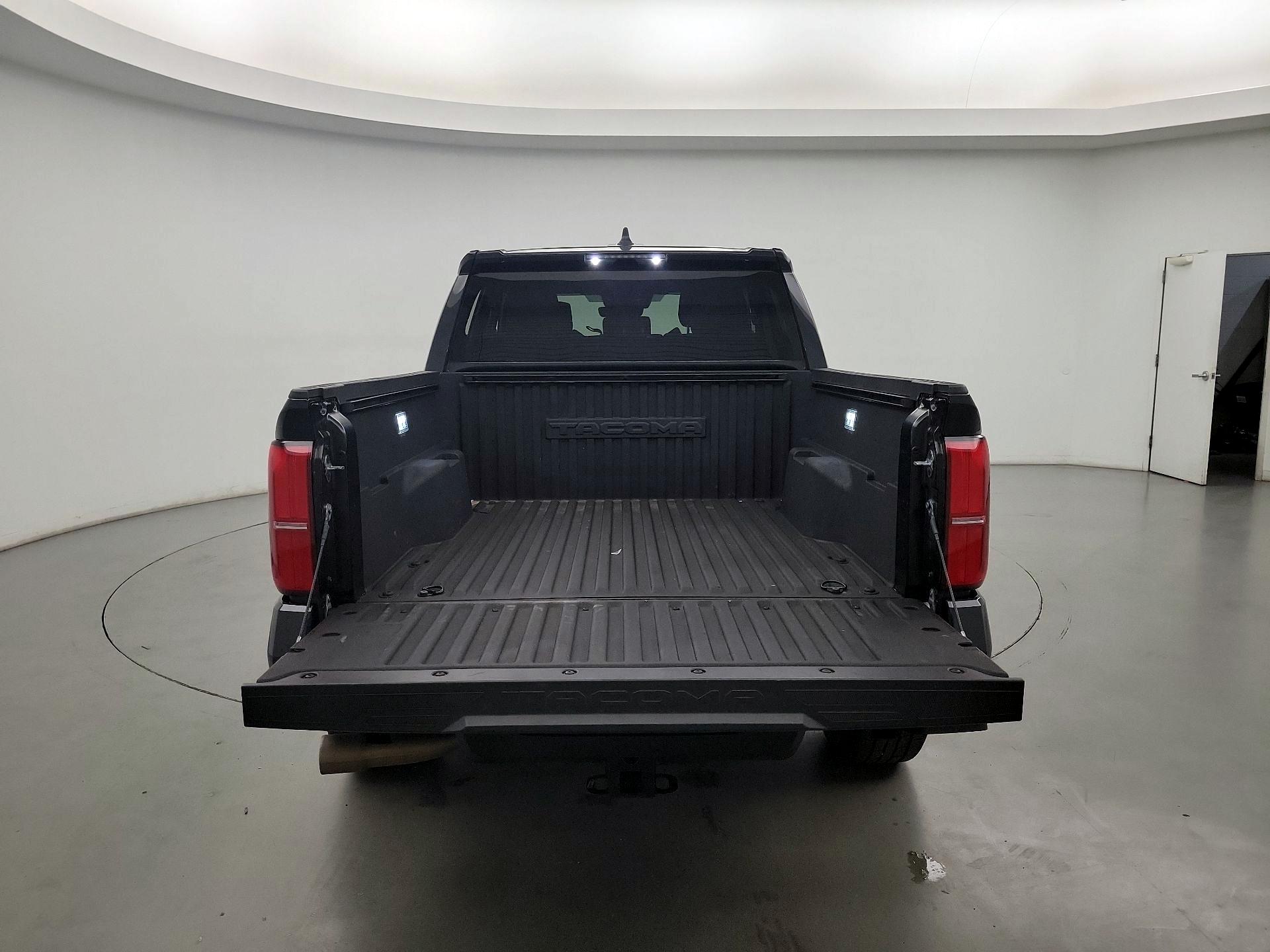 Thumbnail: 2024 Toyota Tacoma - 18