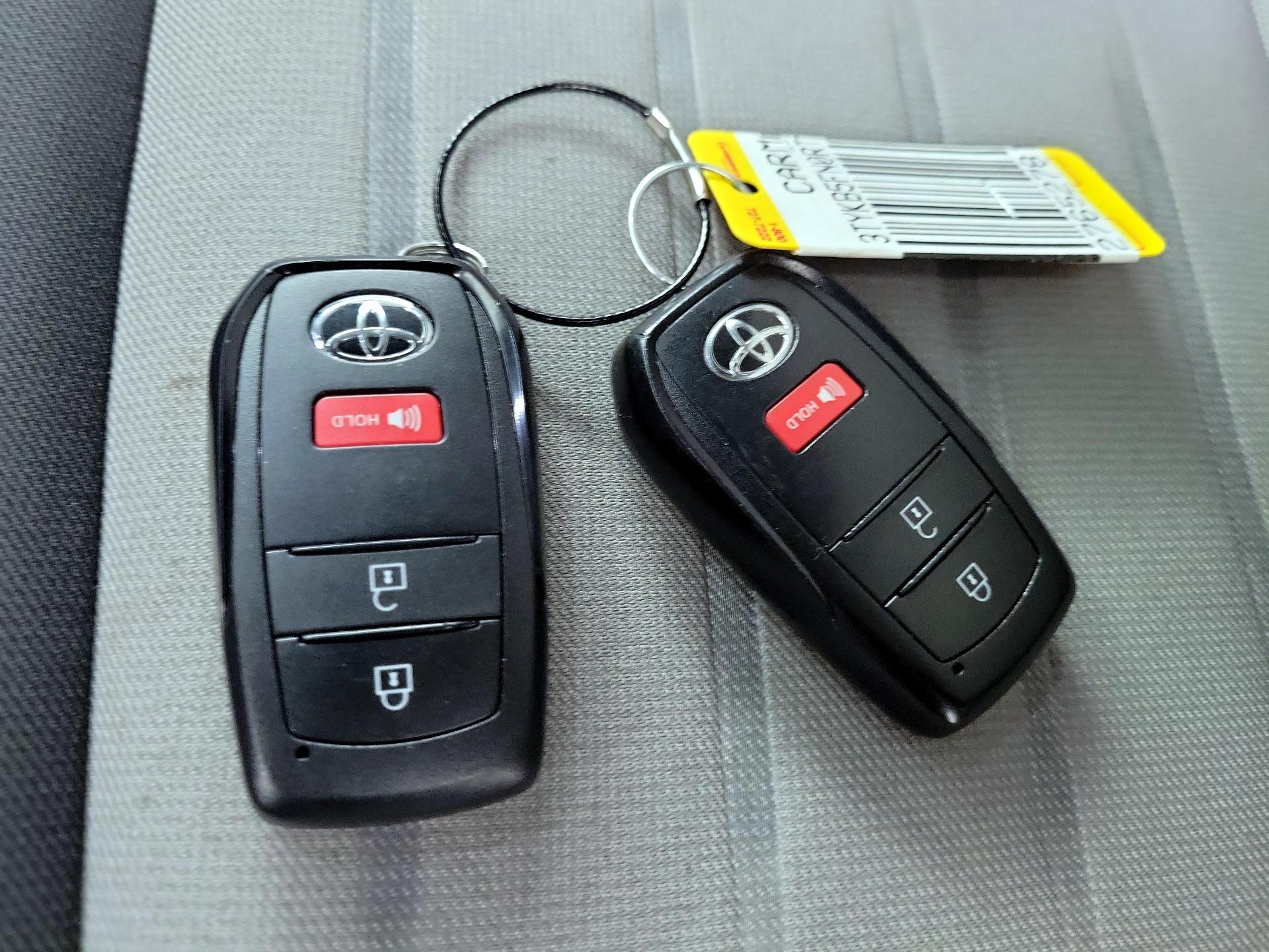 Thumbnail: 2024 Toyota Tacoma - 20