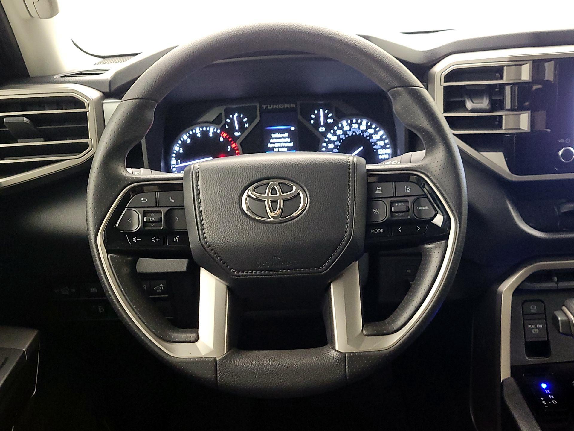 Thumbnail: 2023 Toyota Tundra - 10