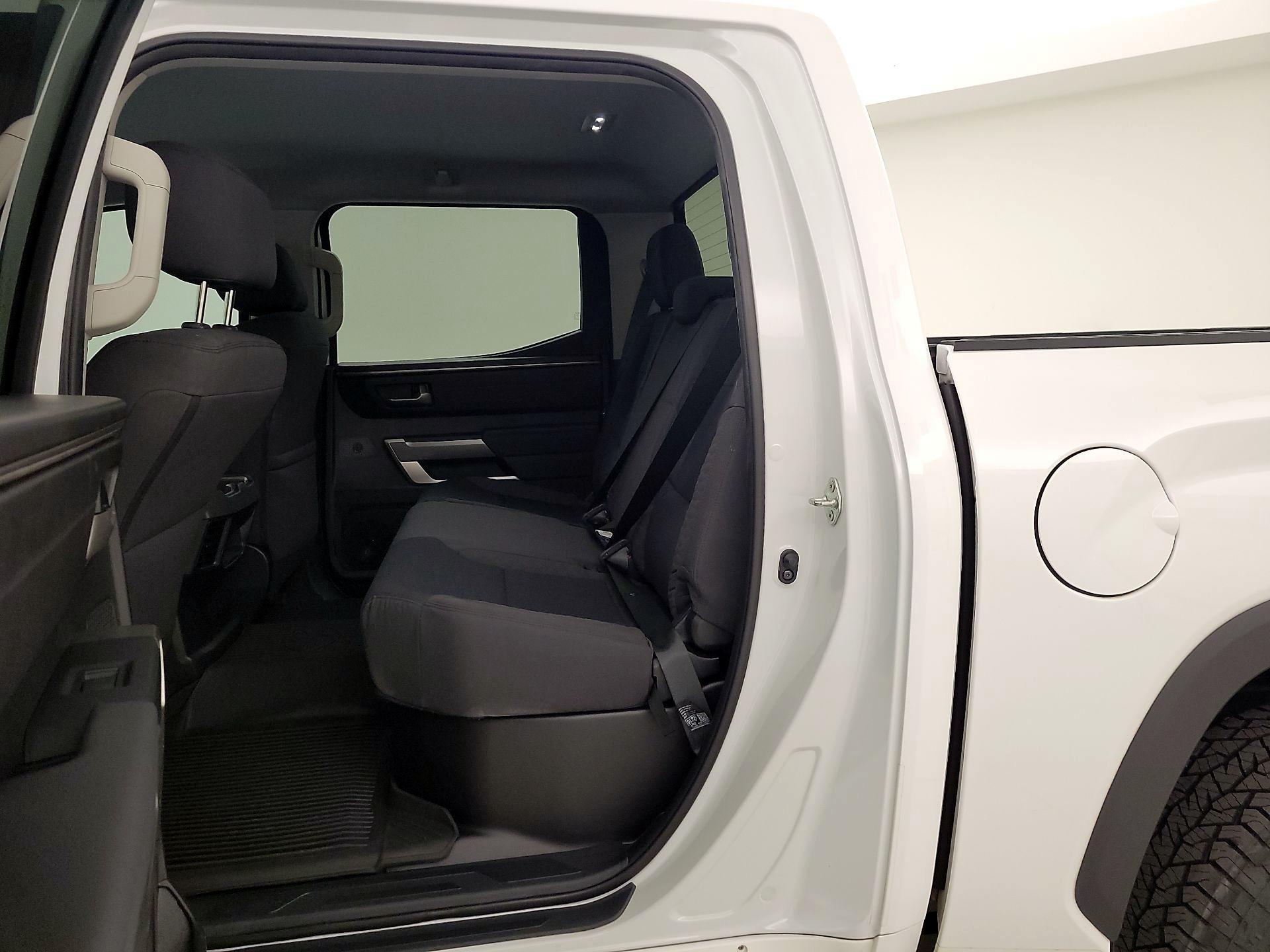 Thumbnail: 2023 Toyota Tundra - 18