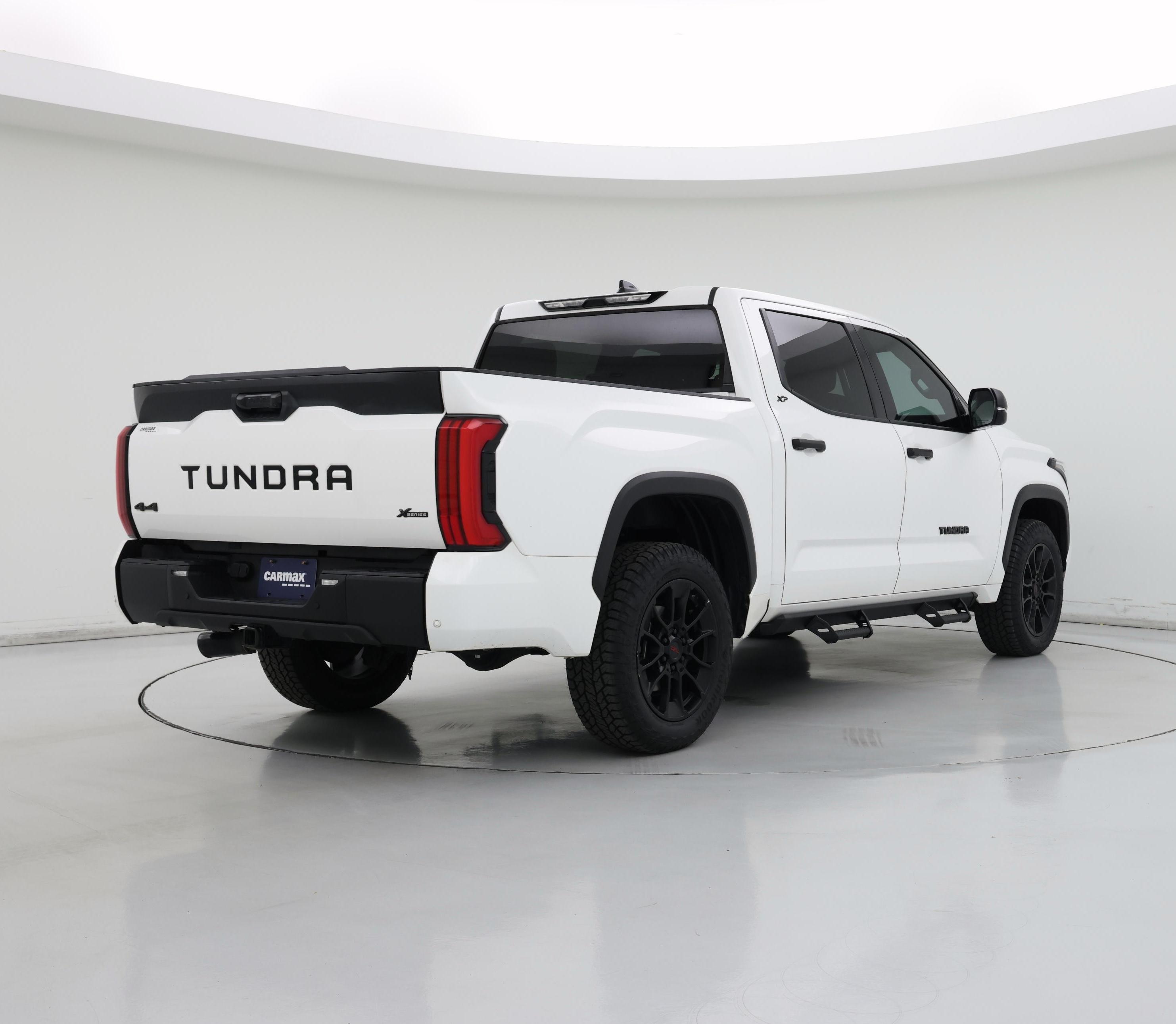 Thumbnail: 2023 Toyota Tundra - 8