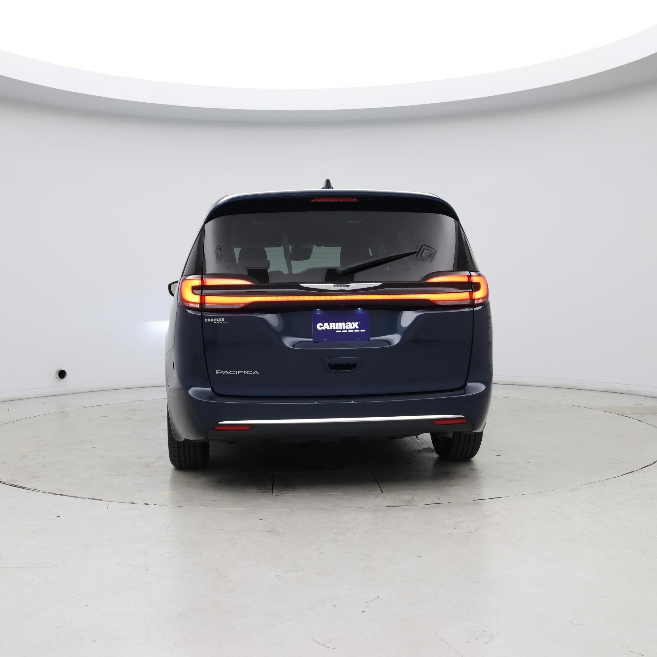 Thumbnail: 2024 Chrysler Pacifica - 6