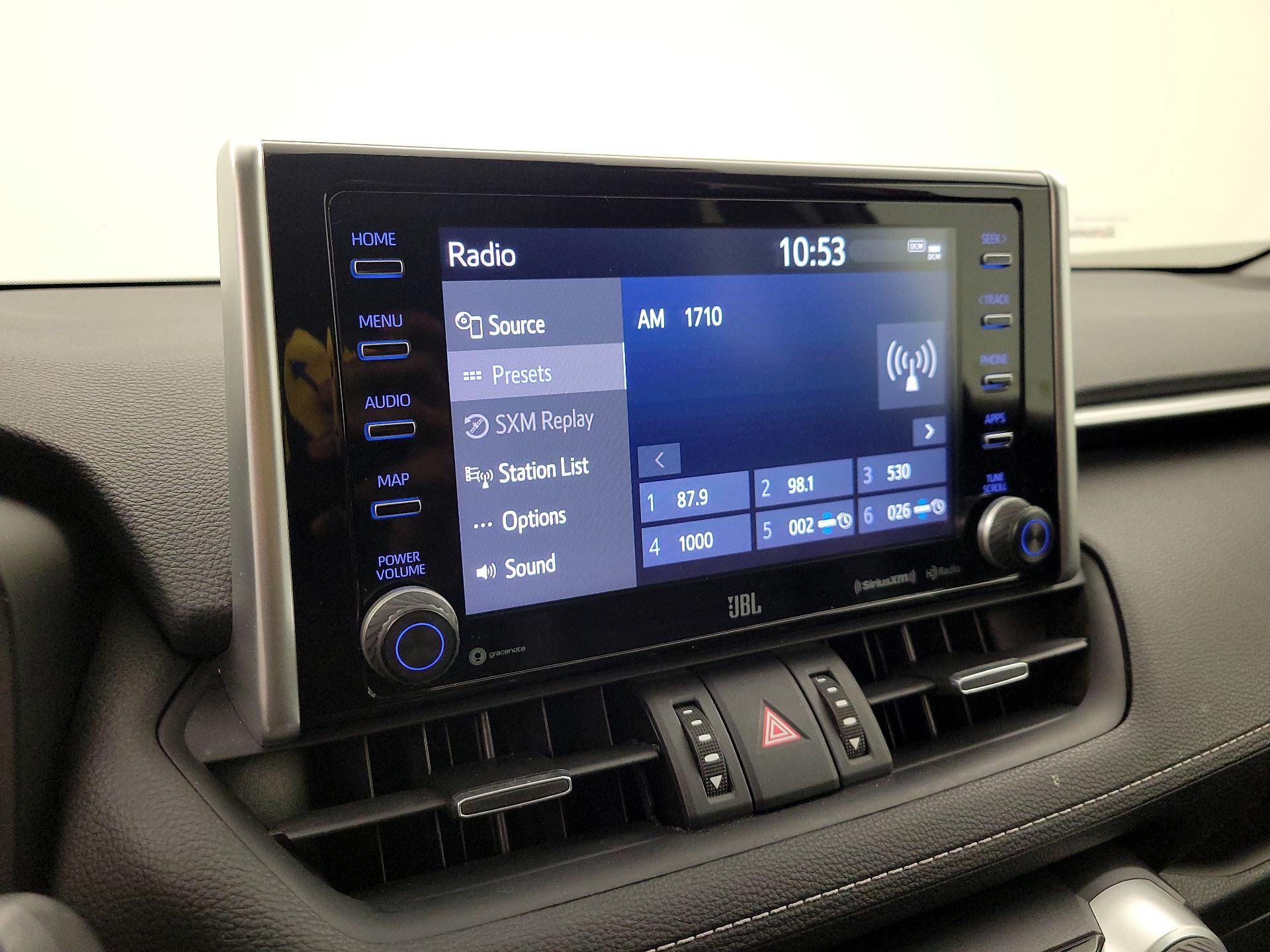 Thumbnail: 2021 Toyota RAV4 - 16