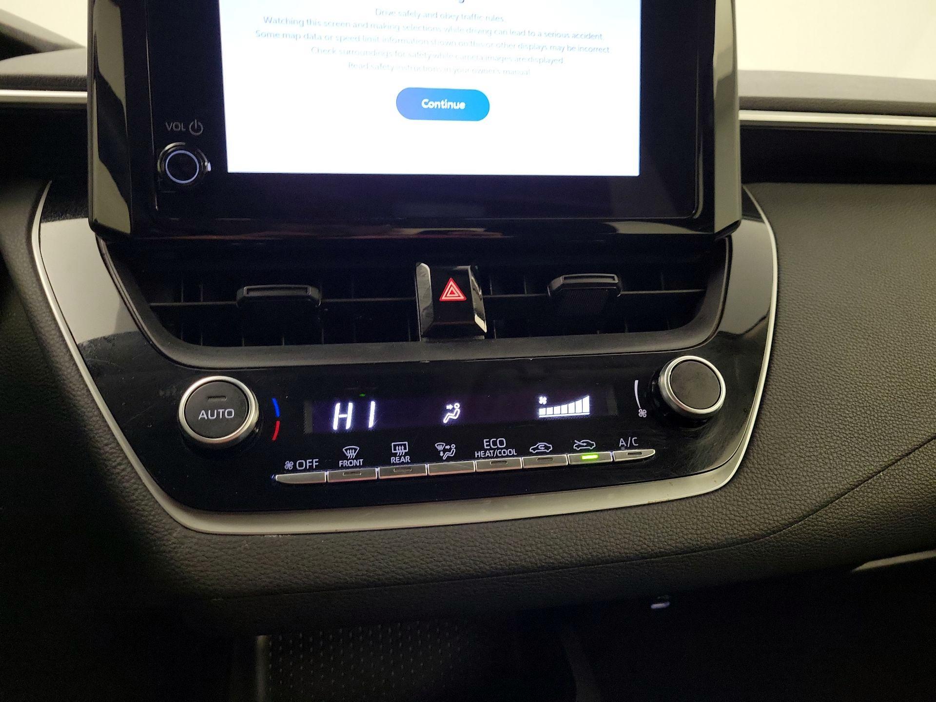 Thumbnail: 2023 Toyota Corolla - 16