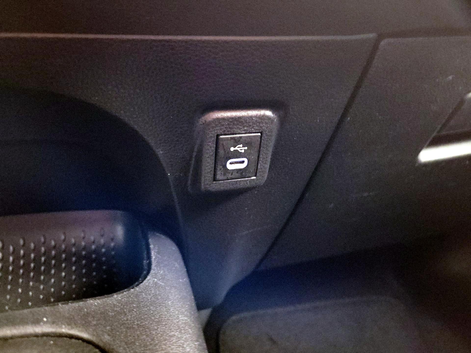 Thumbnail: 2023 Toyota Corolla - 18