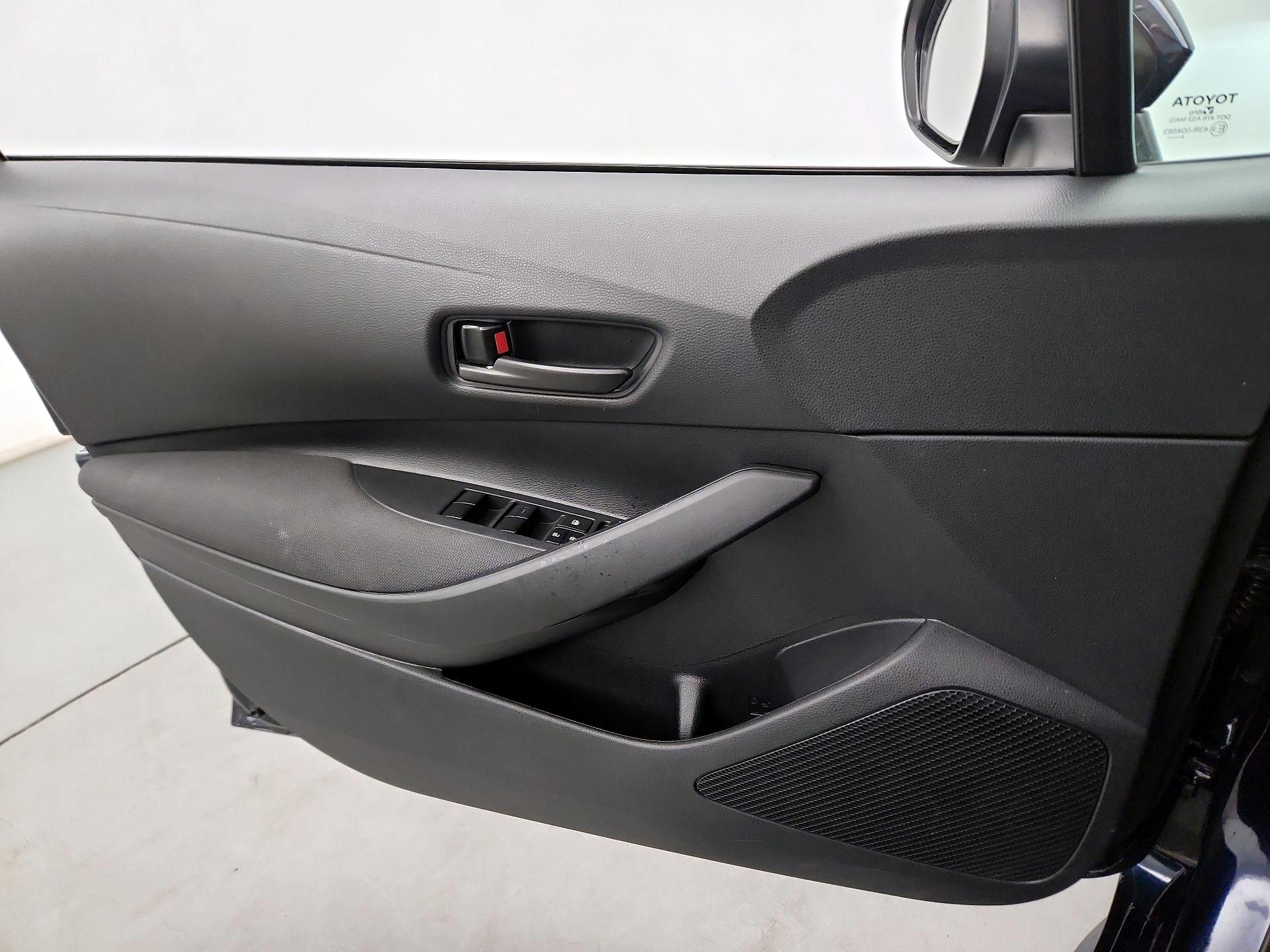 Thumbnail: 2024 Toyota Corolla - 10