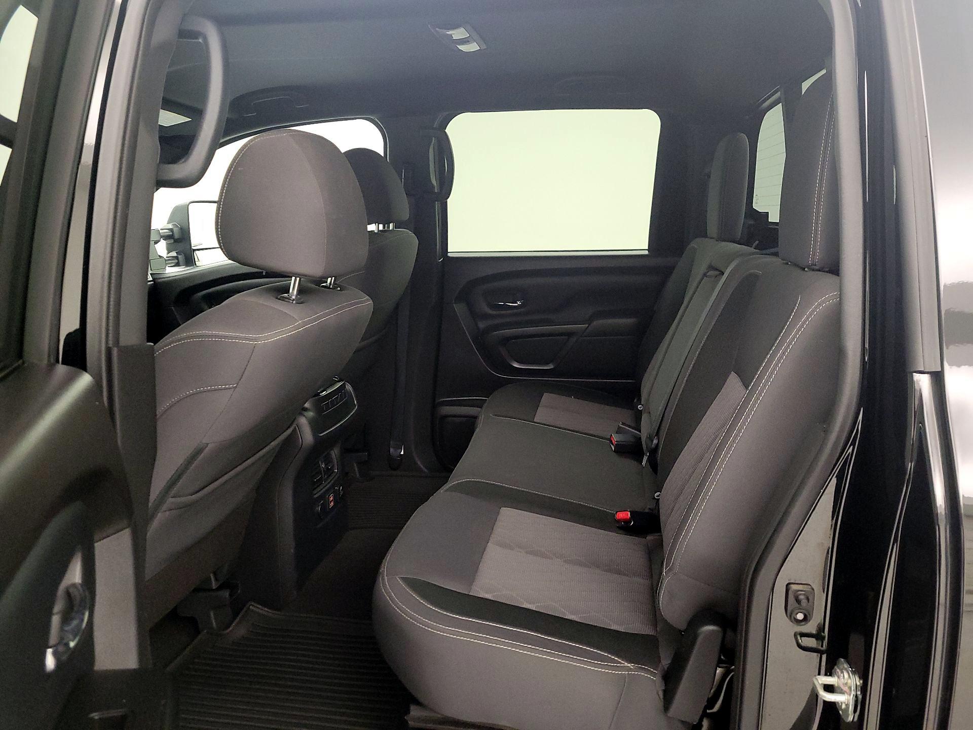 Thumbnail: 2024 Nissan Titan - 18