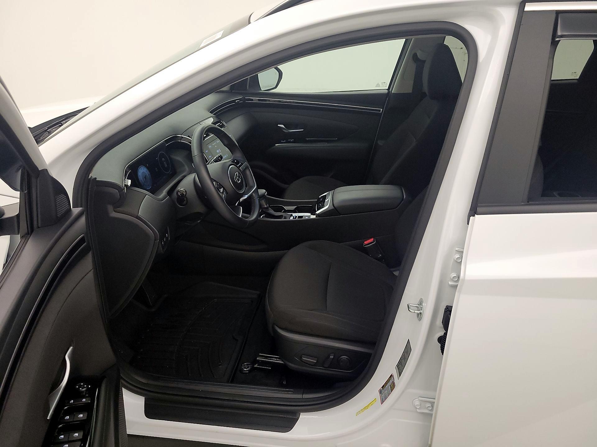 Thumbnail: 2022 Hyundai Tucson - 11