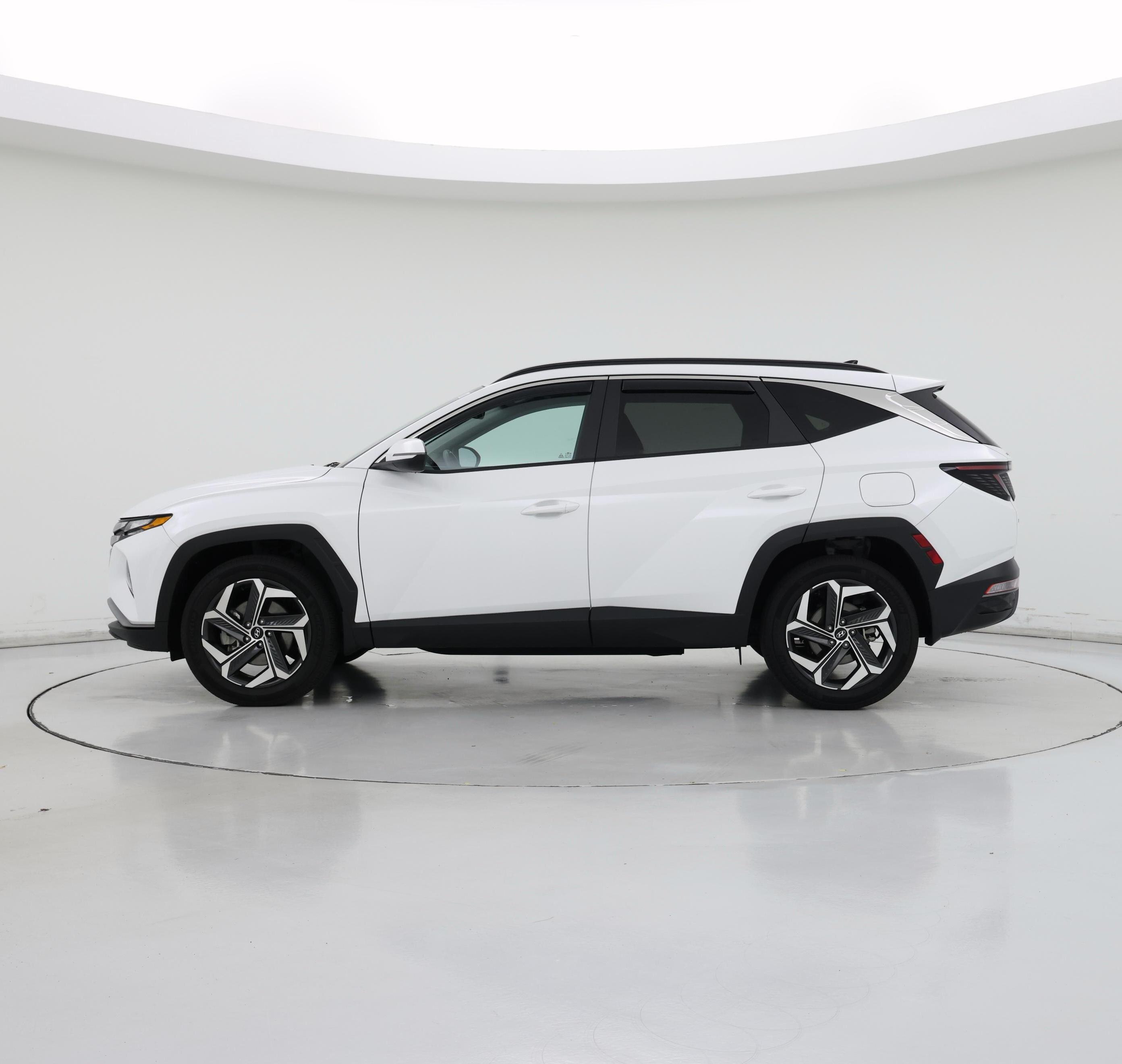 Thumbnail: 2022 Hyundai Tucson - 3