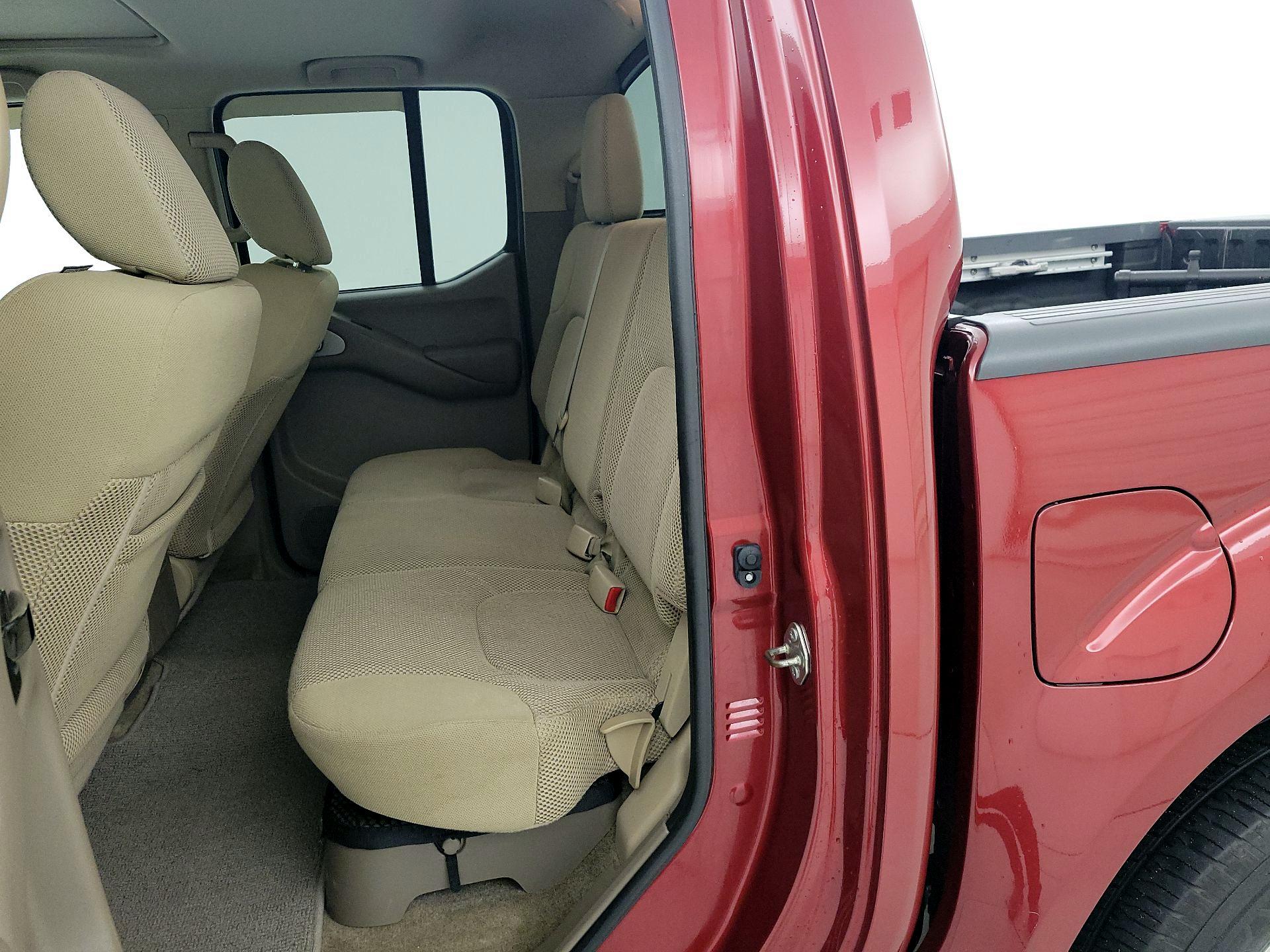 Thumbnail: 2017 Nissan Frontier - 19