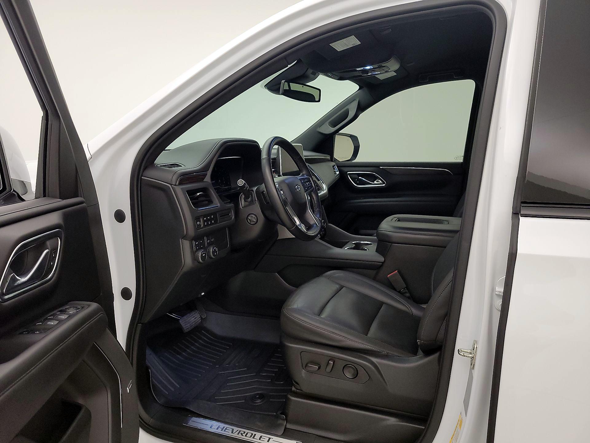Thumbnail: 2023 Chevrolet Tahoe - 11