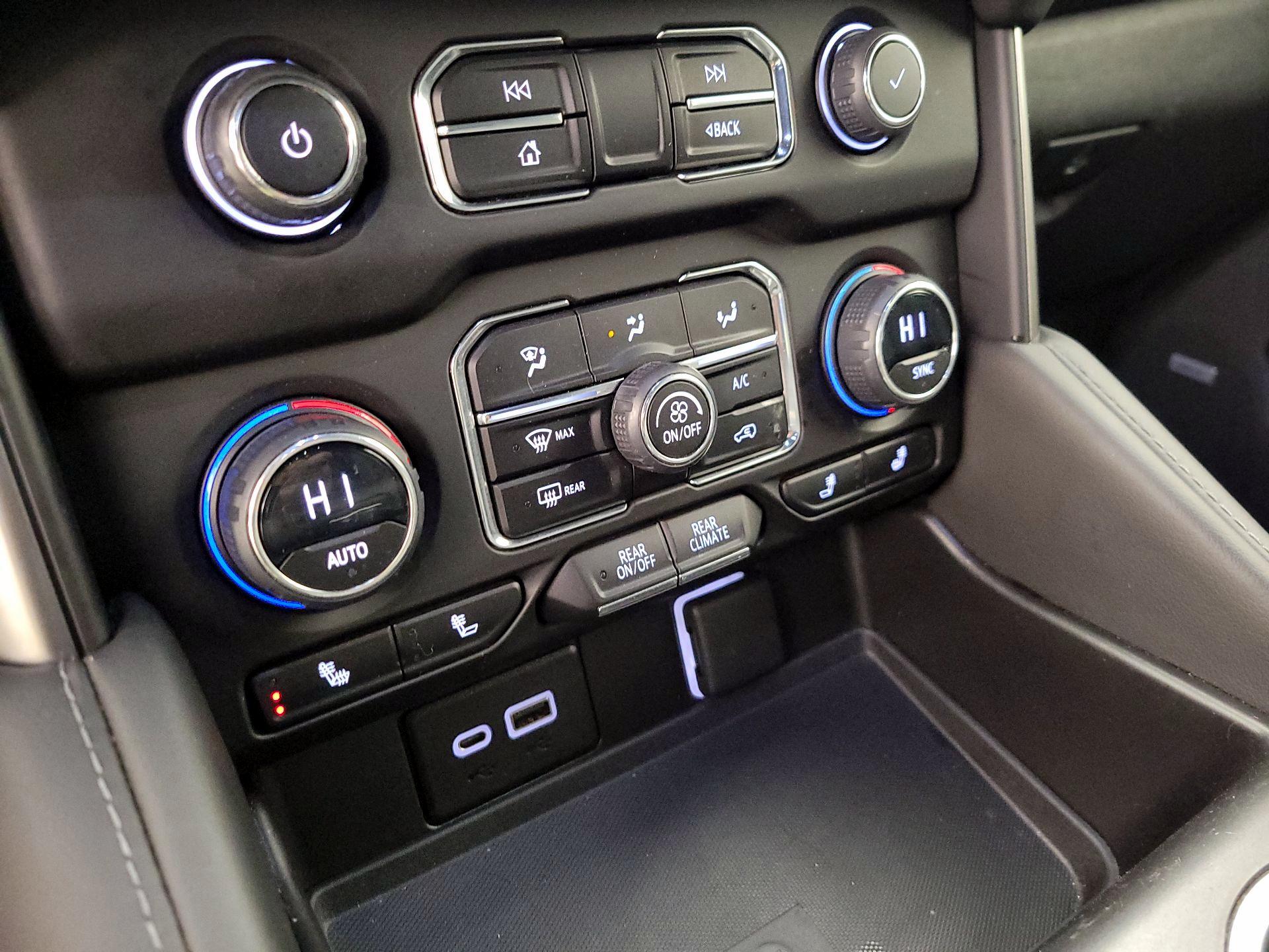 Thumbnail: 2023 Chevrolet Tahoe - 17