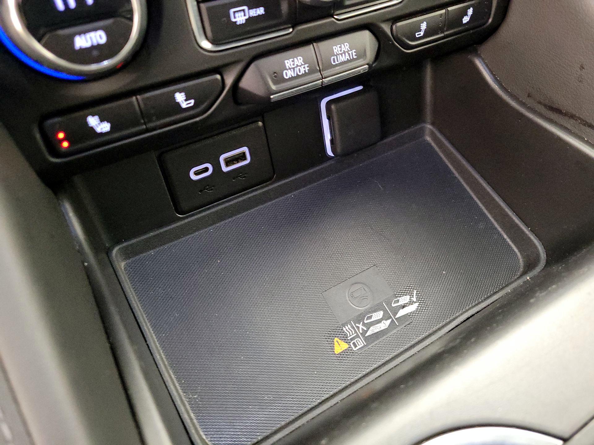 Thumbnail: 2023 Chevrolet Tahoe - 19